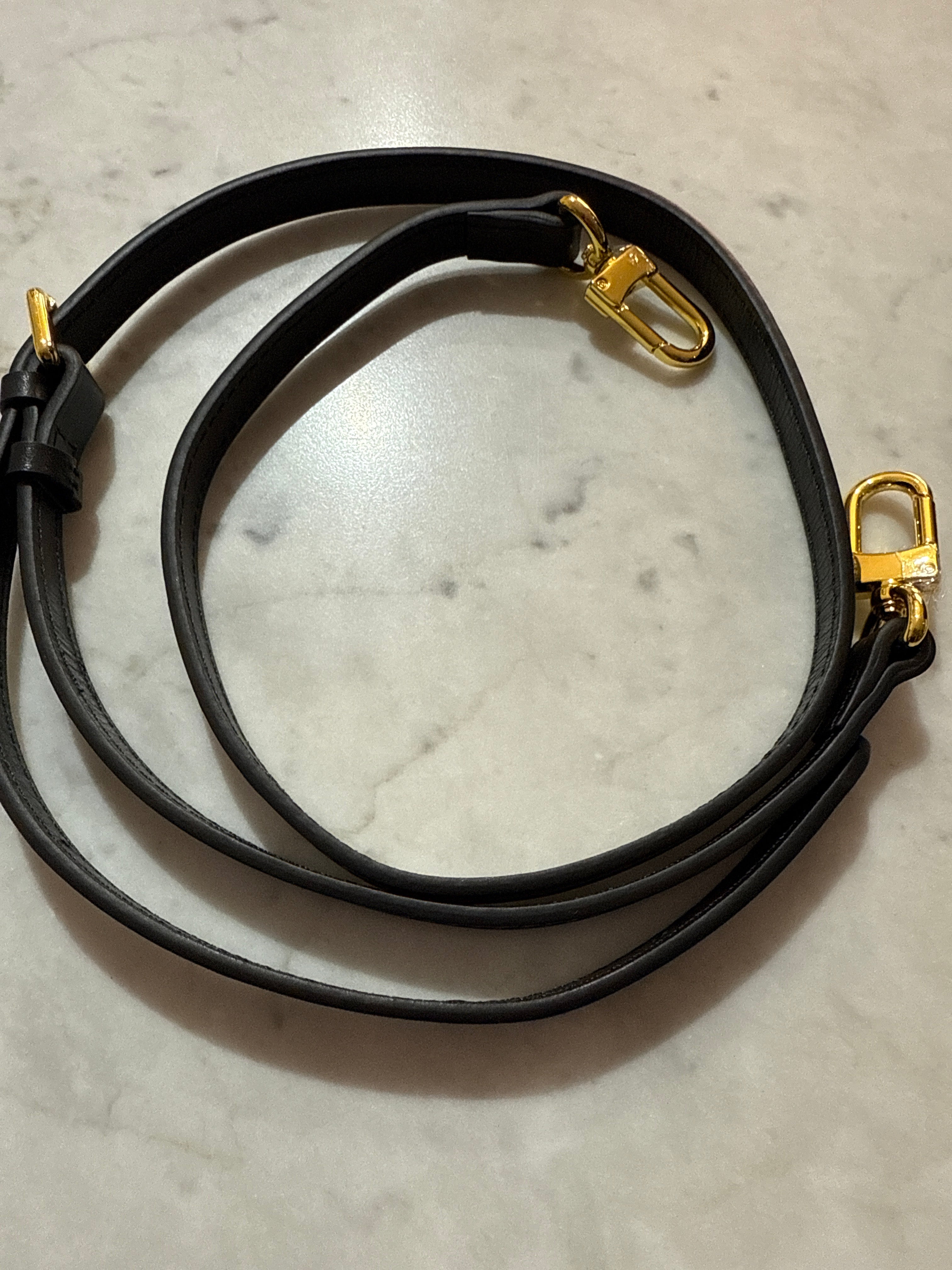 Black Hawkeye Vintage Strap