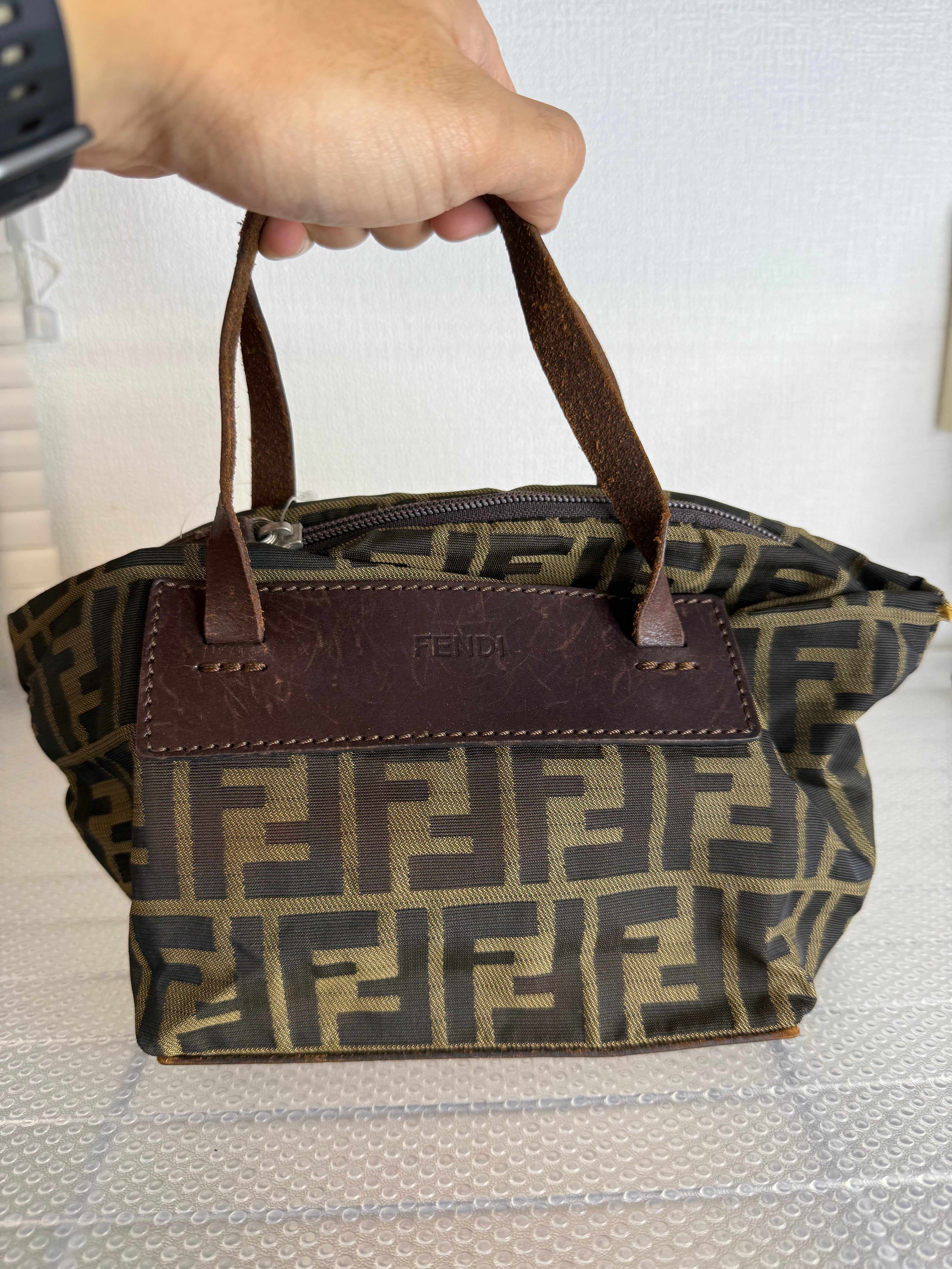 ak_alexia_fendi_JP