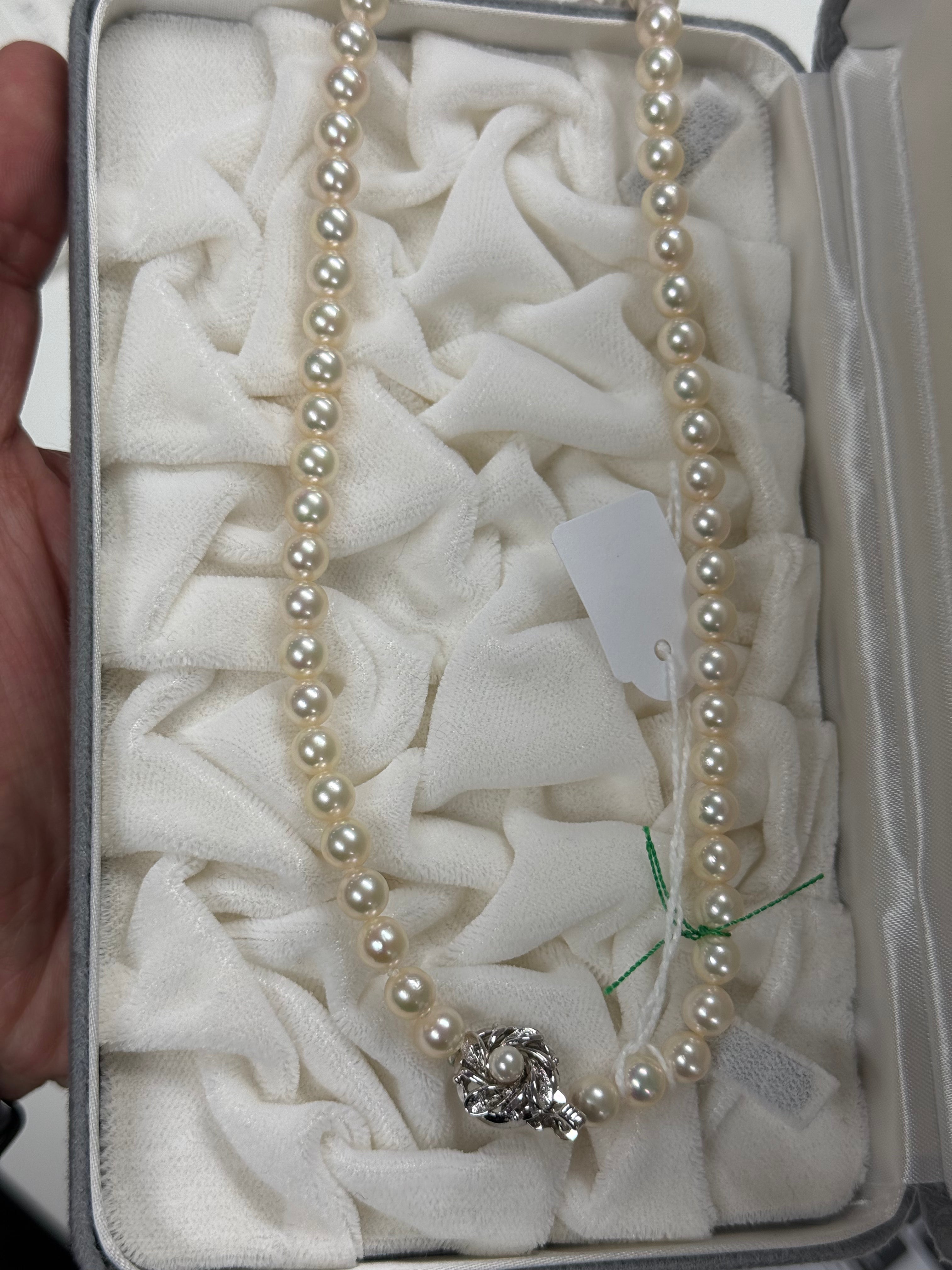 liepaamanda_pearl_JP