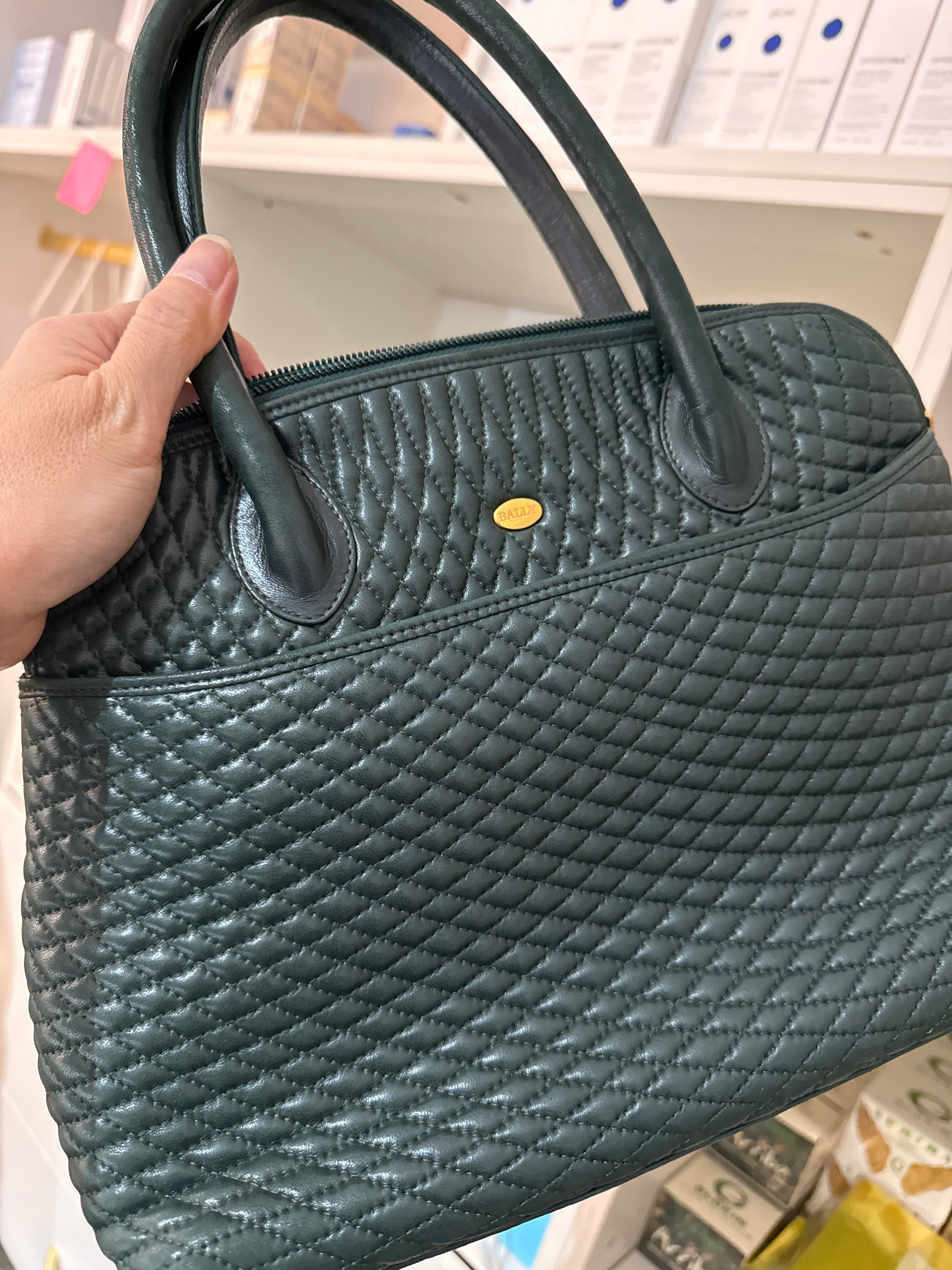 Bally green Moira