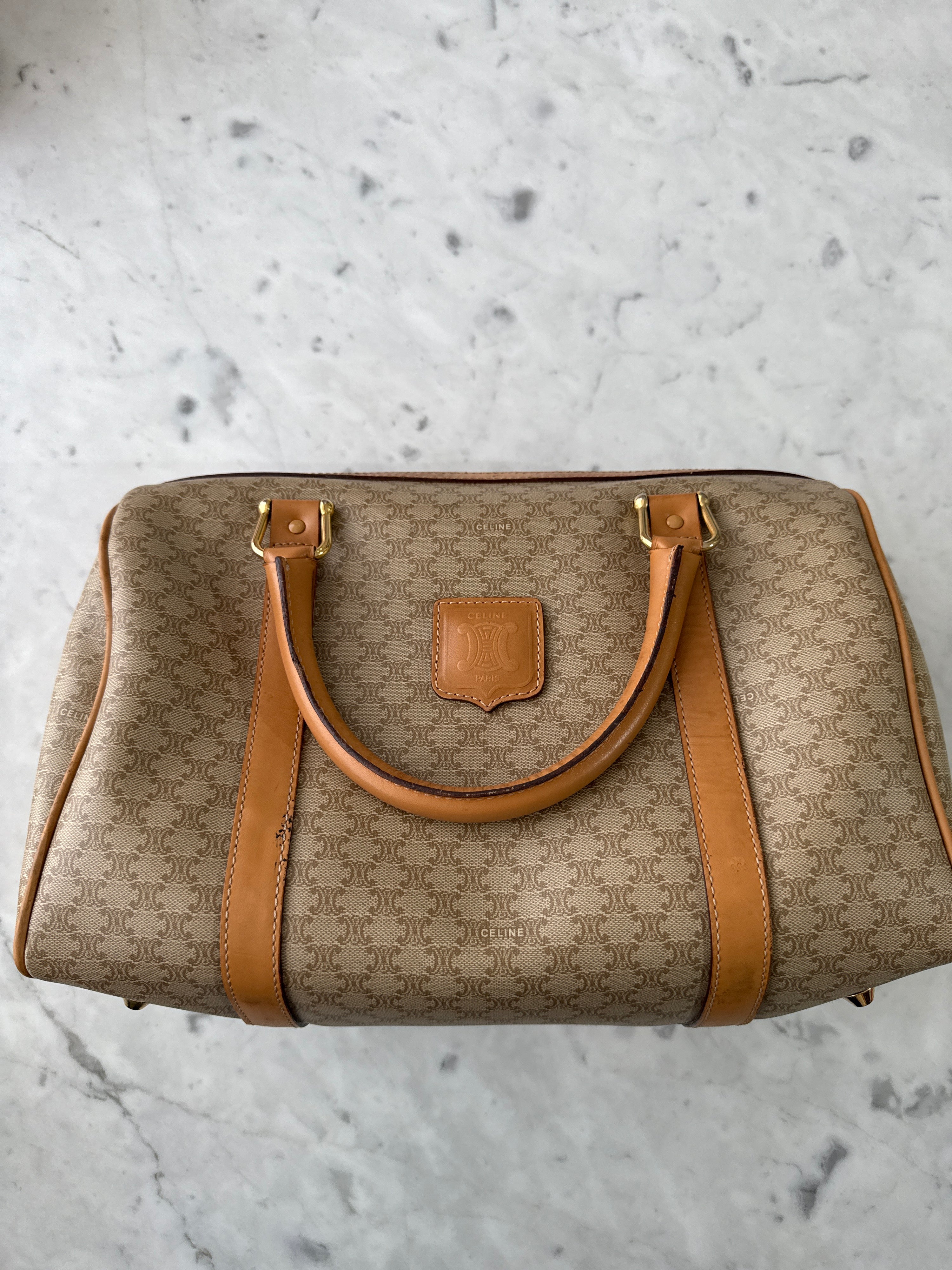 Celine - HV