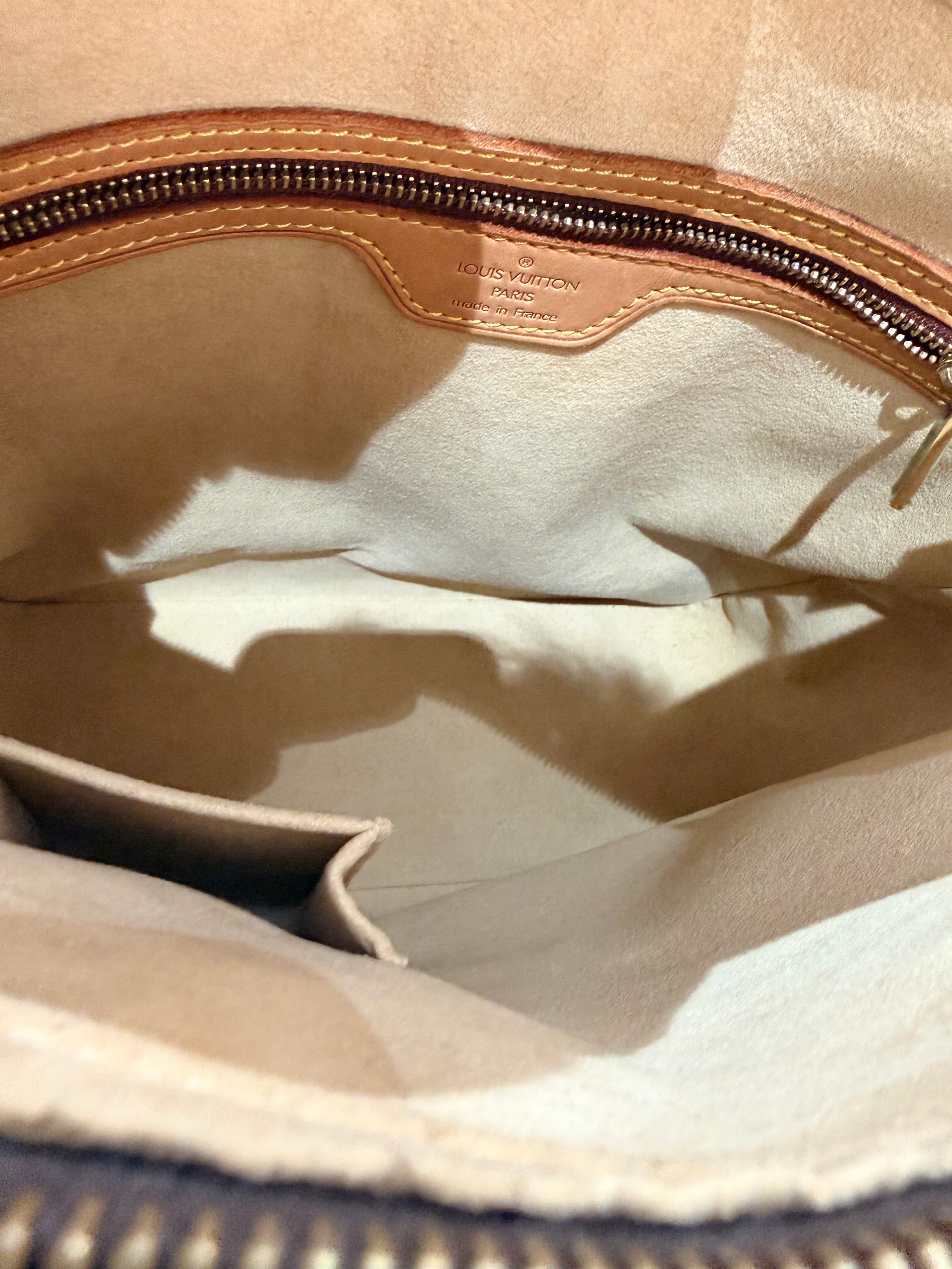 Louis Vuitton Looping GM shoulder bag