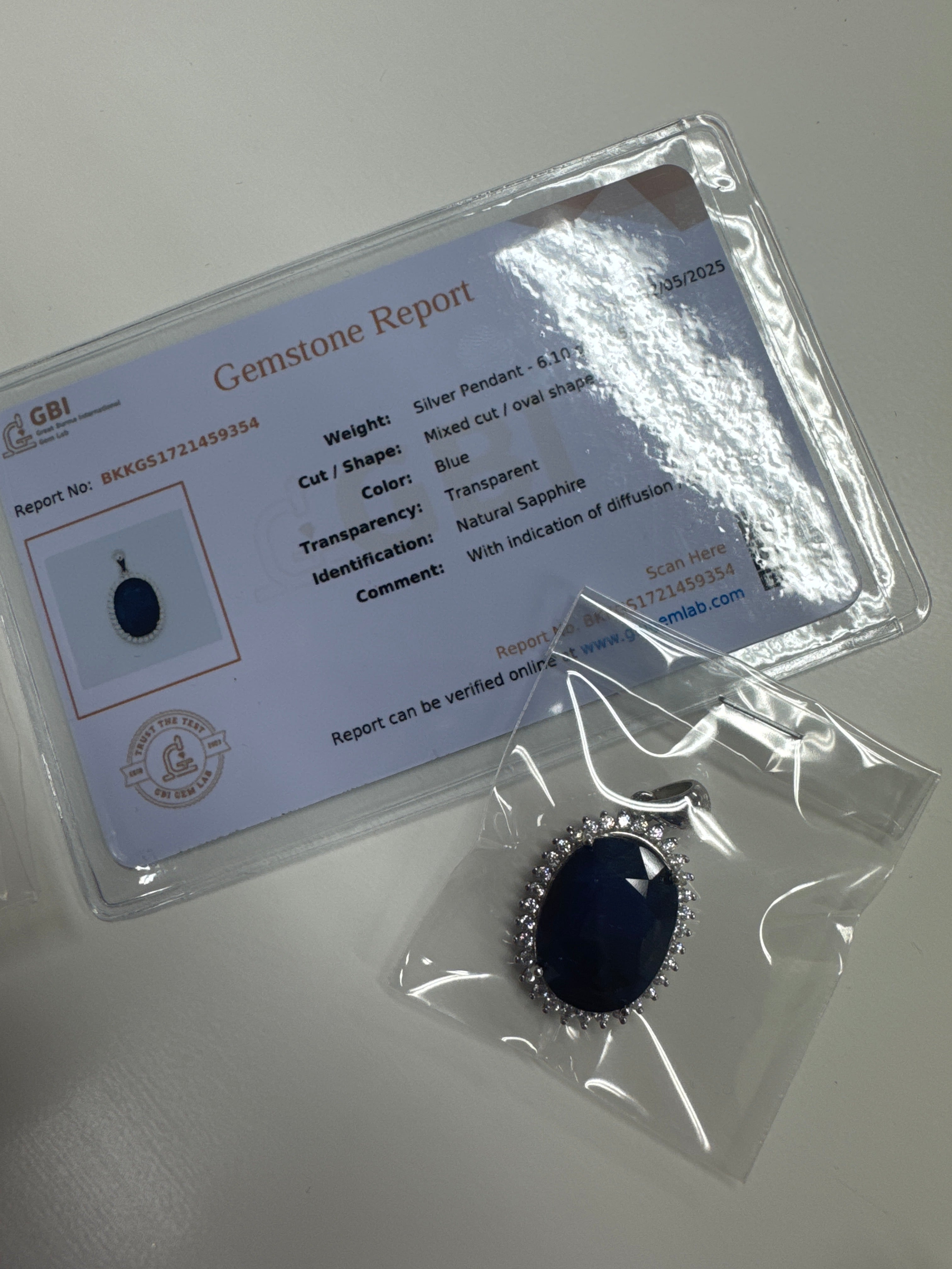 Joanblond_sapphire_JP