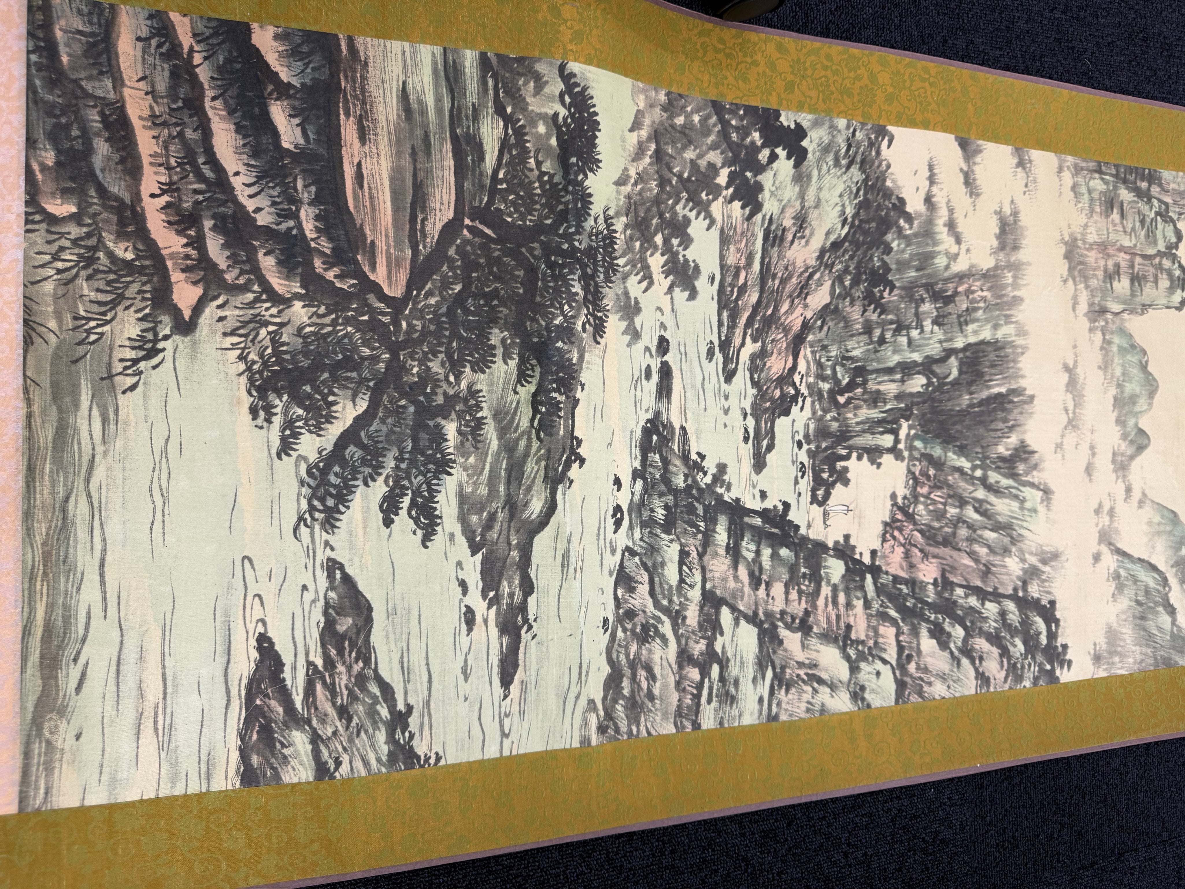 Ani_nguyen00 mountain artwork JP