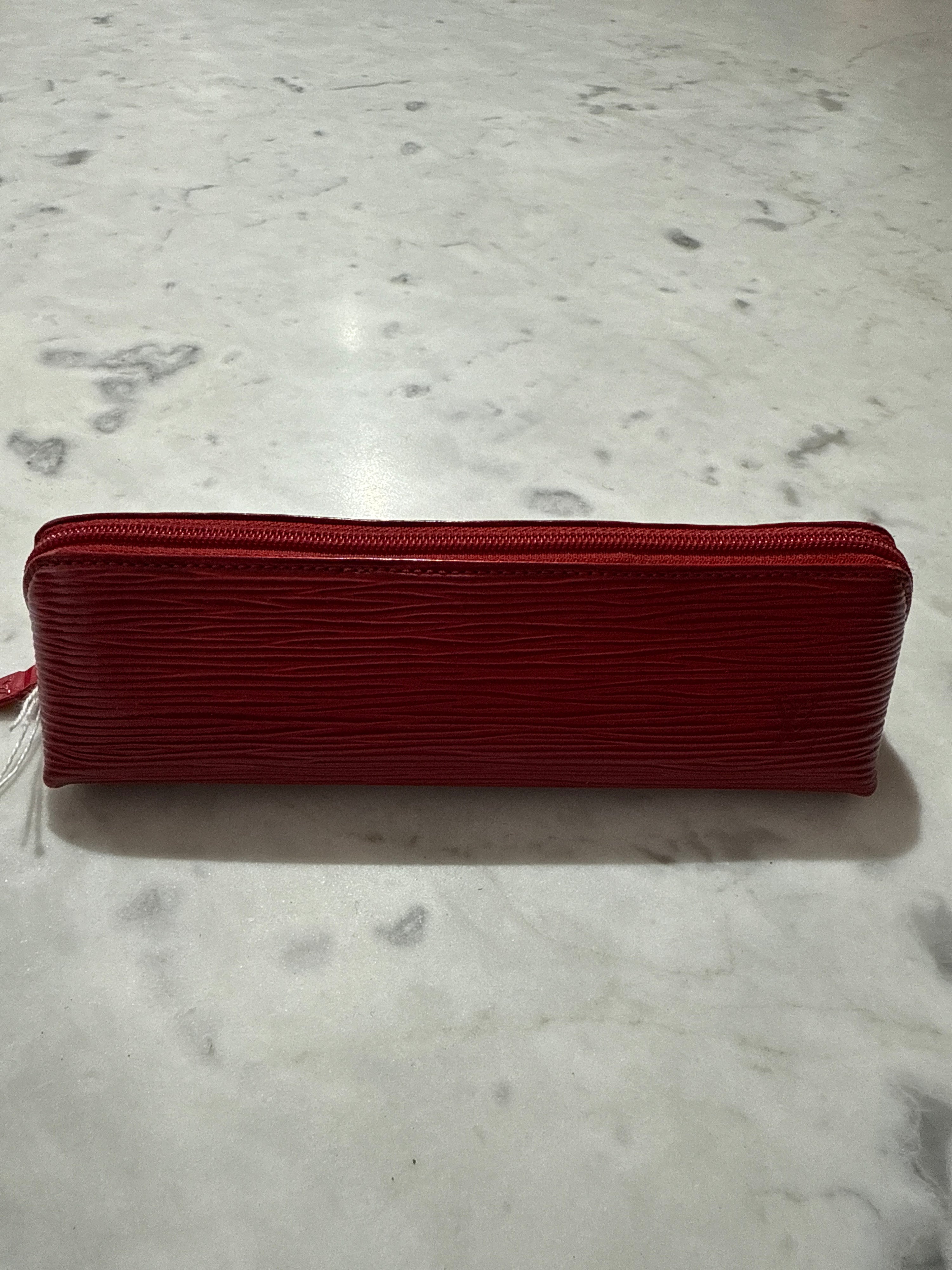 LV - HV