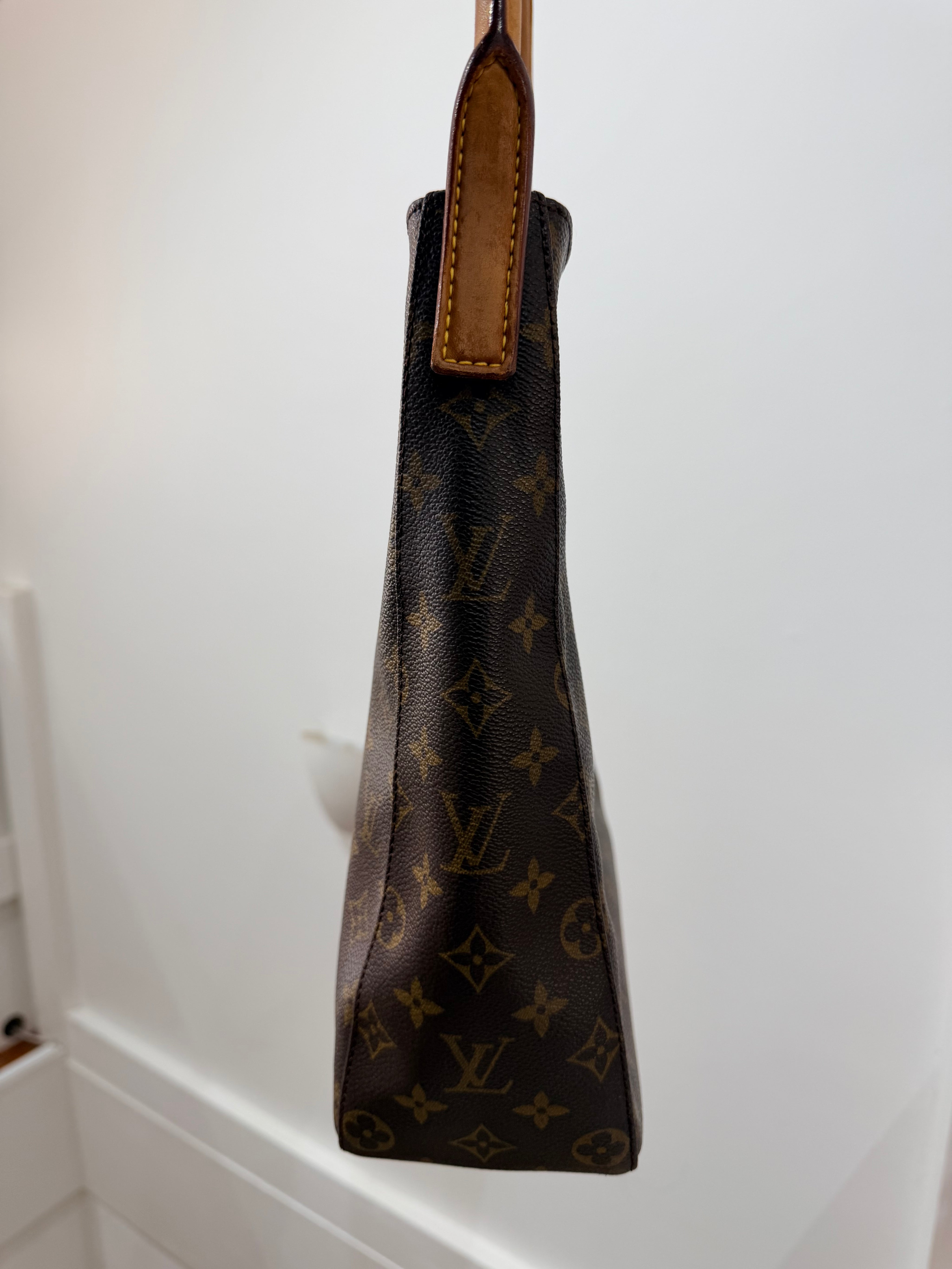 Louis Vuitton Looping GM shoulder bag