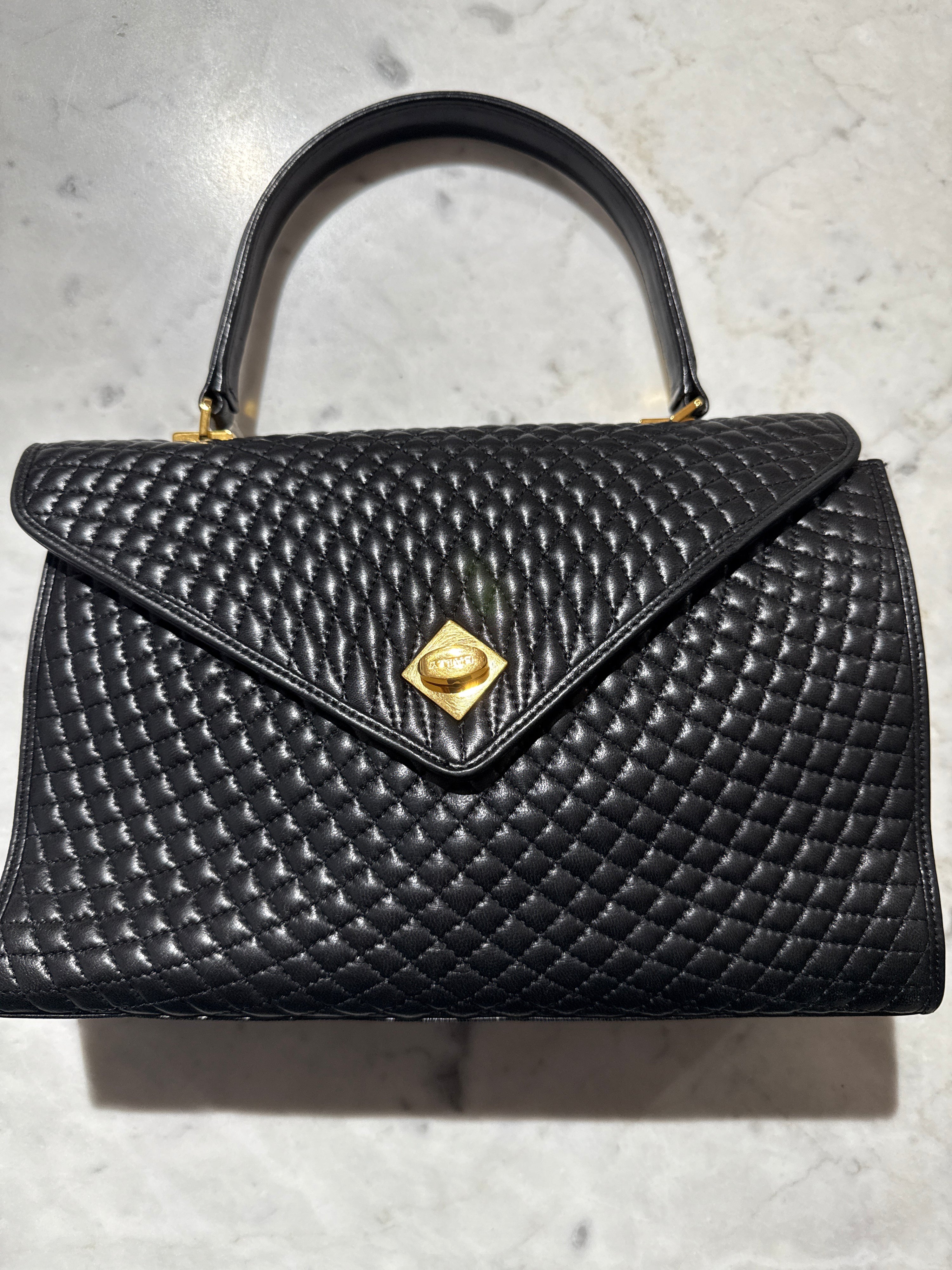 Bally - HV