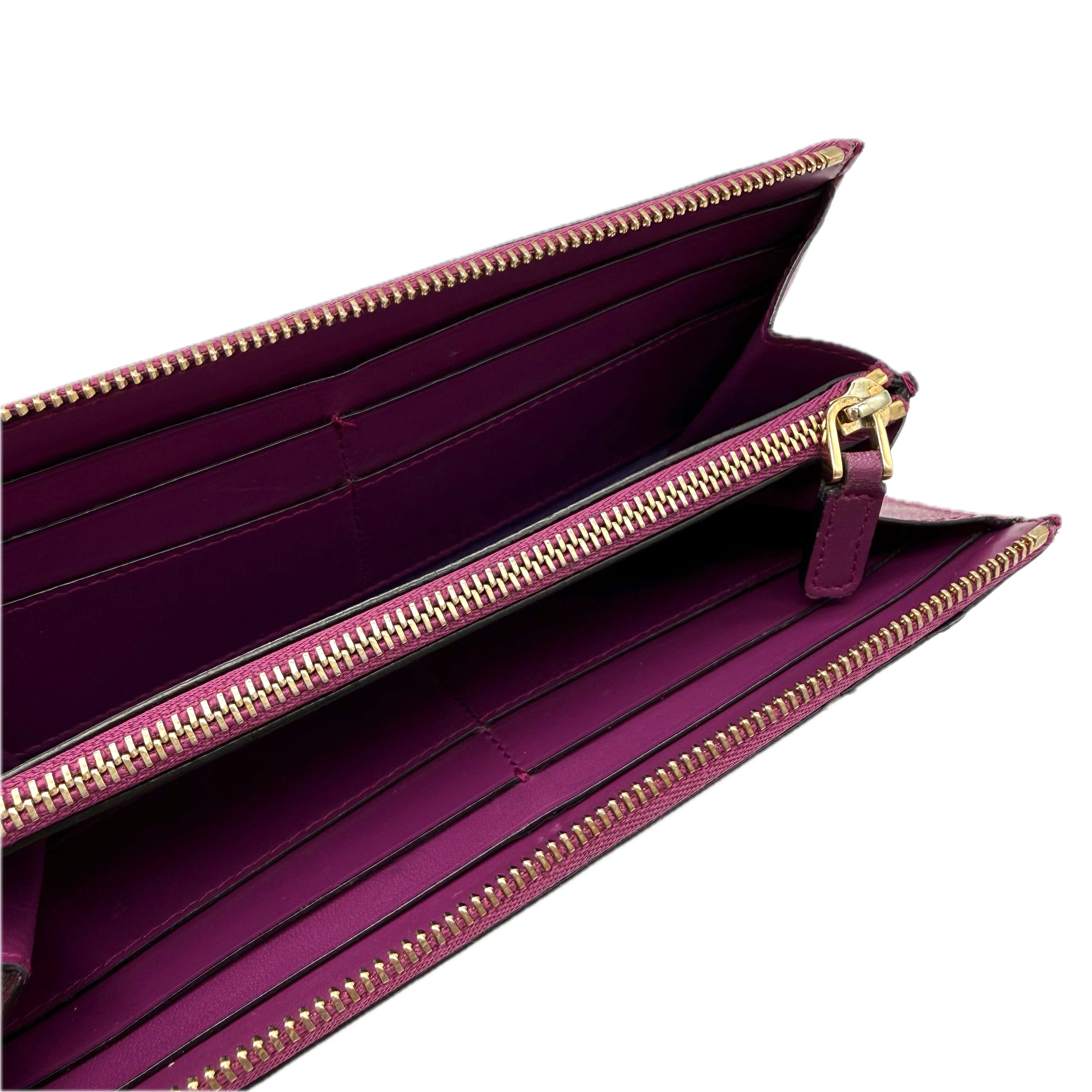 Bvlgari | Serpenti Long Wallet | Gold Hardware