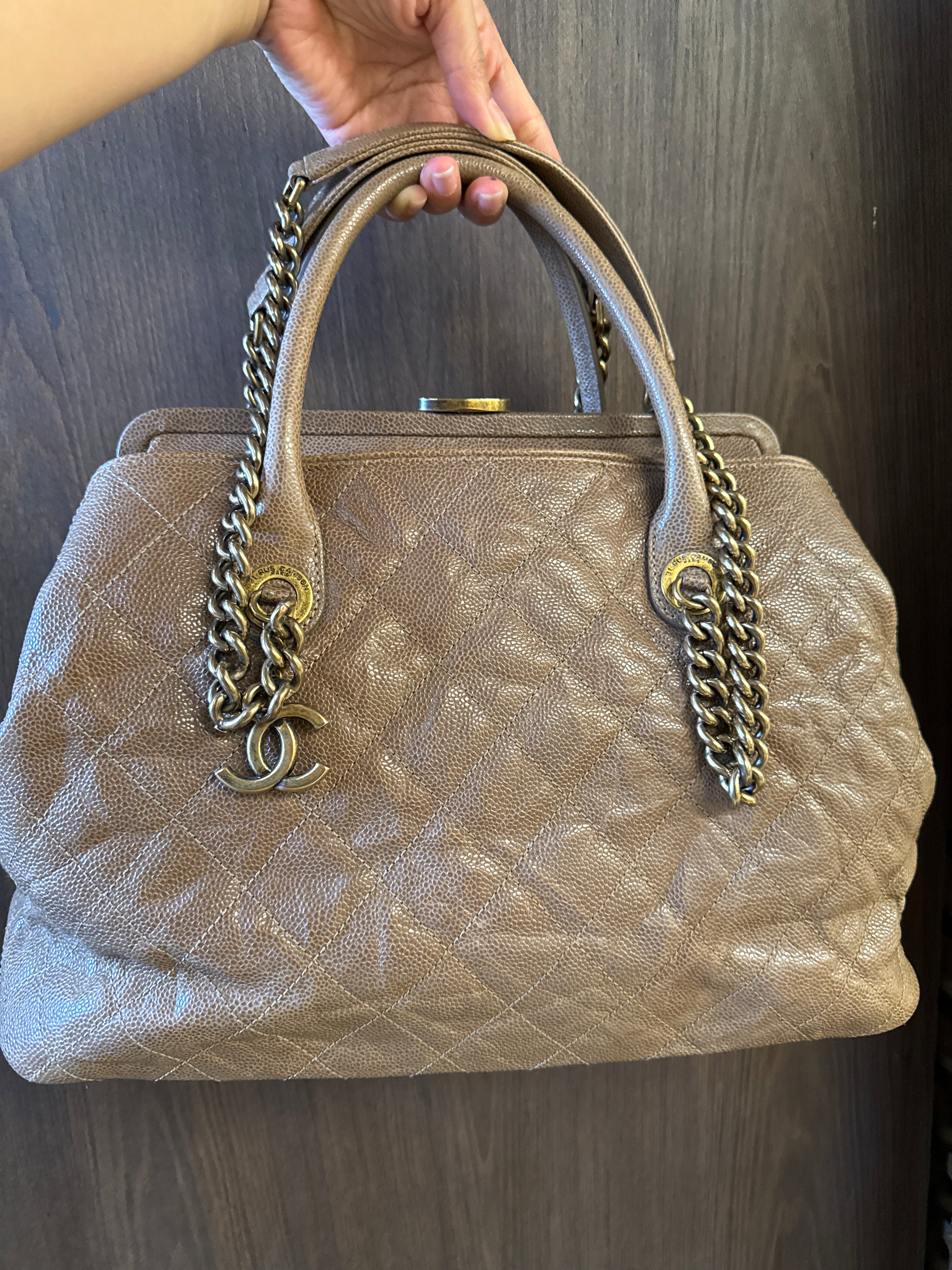 Chanel tote