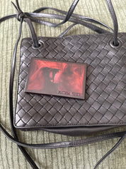 Bottega Veneta- cons