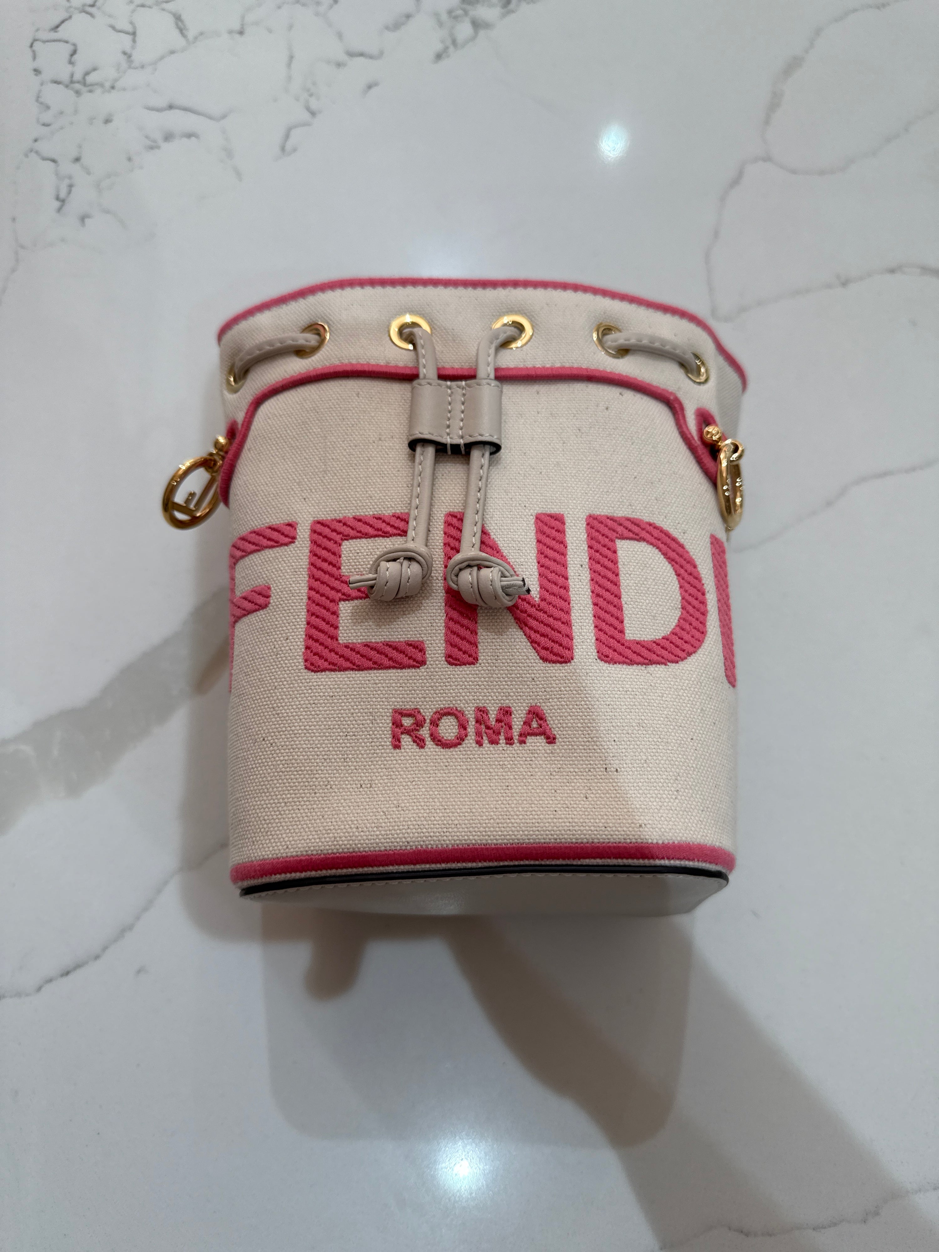 Fendi - CONS