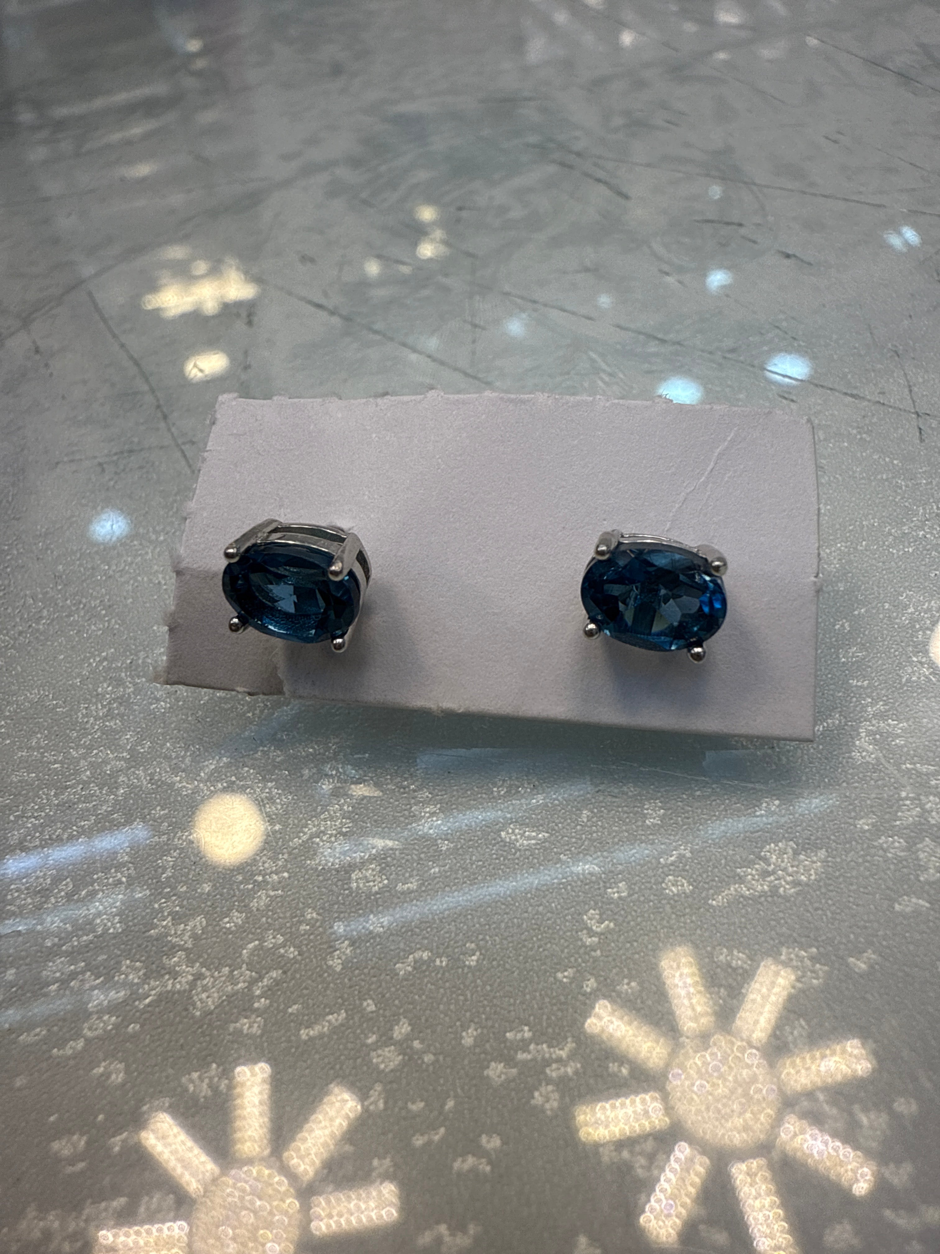 LBT earrings visa_l bkk