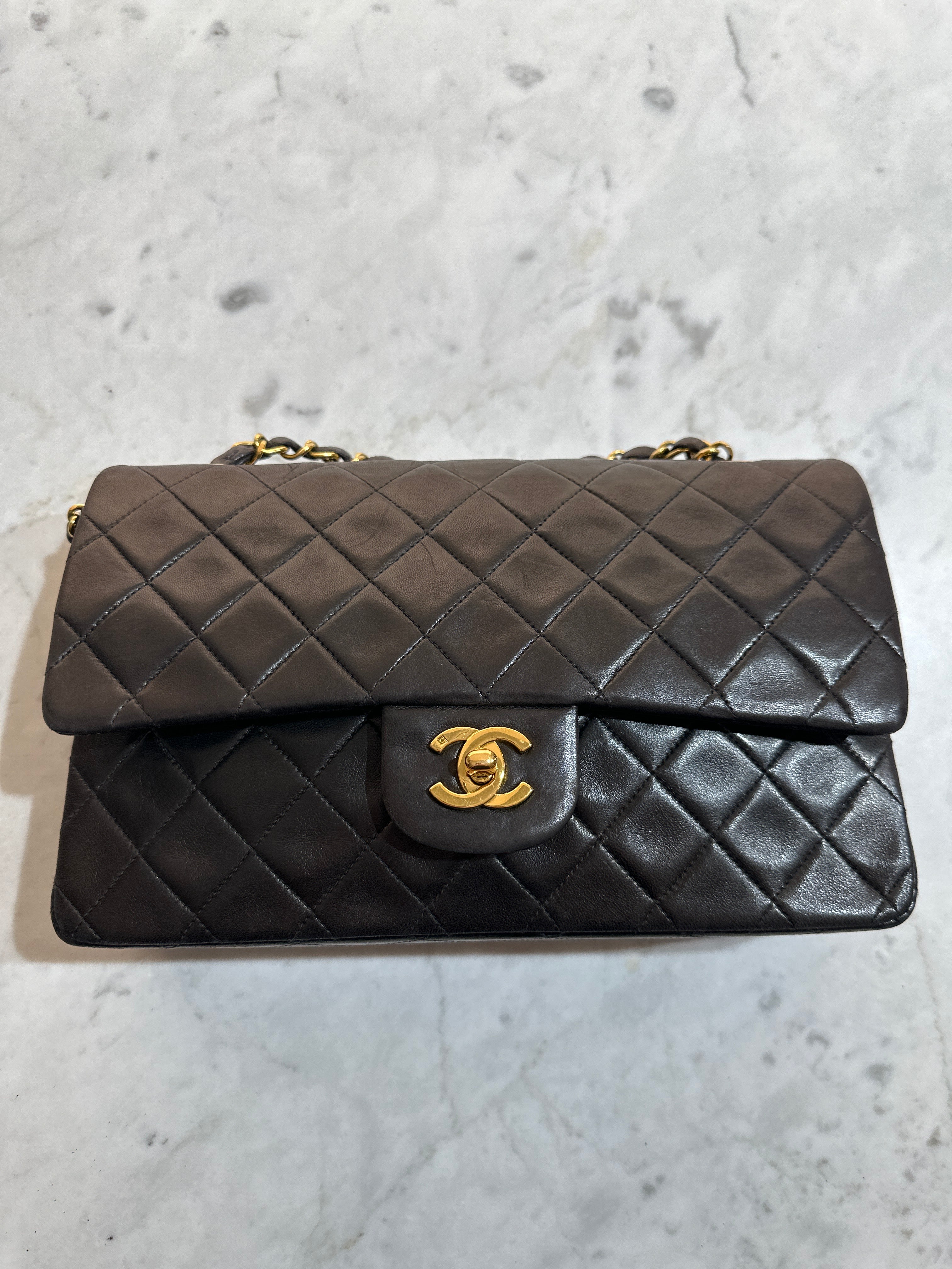 Chanel double flap classic - YU1102