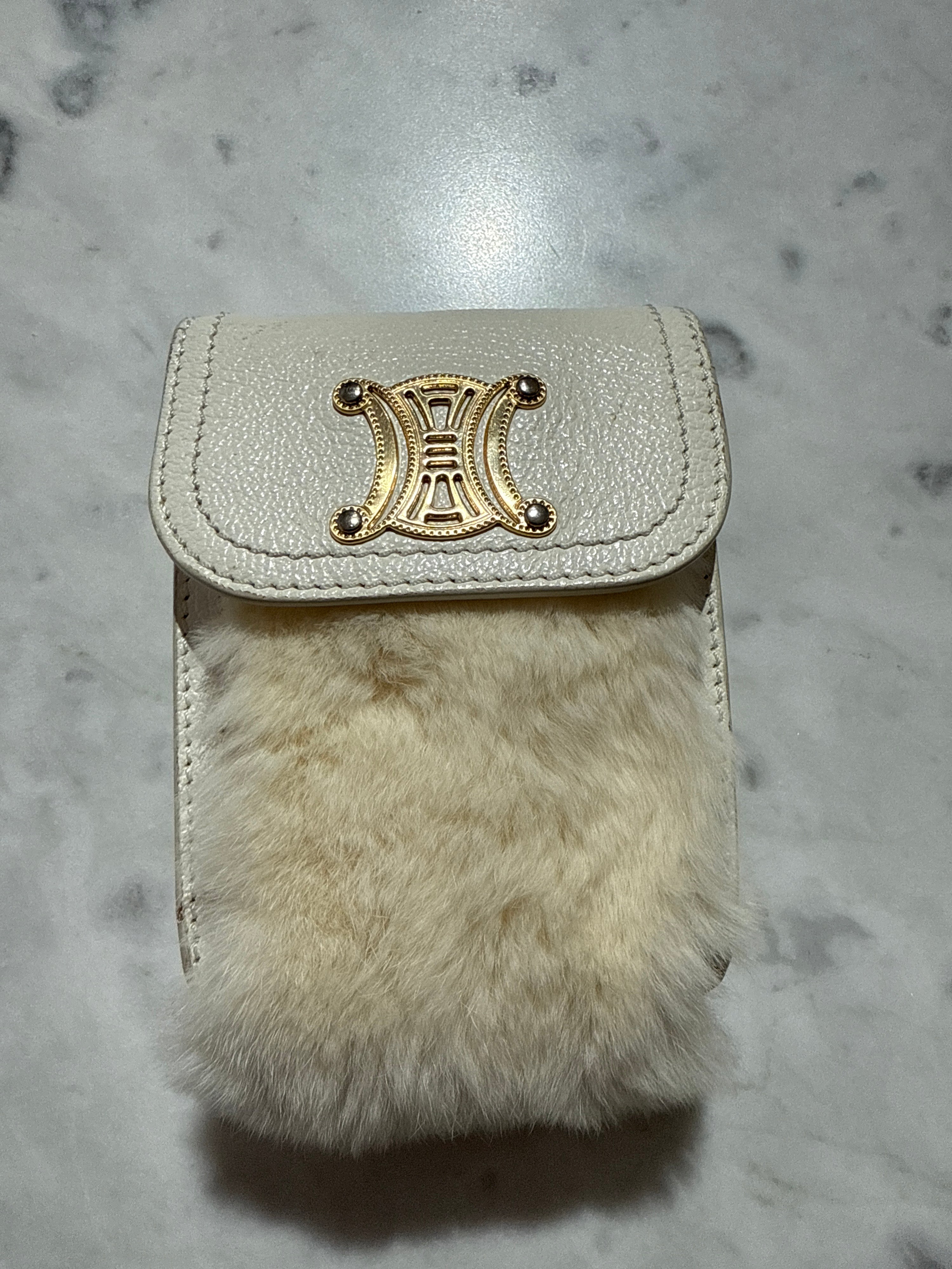 Celine - HV