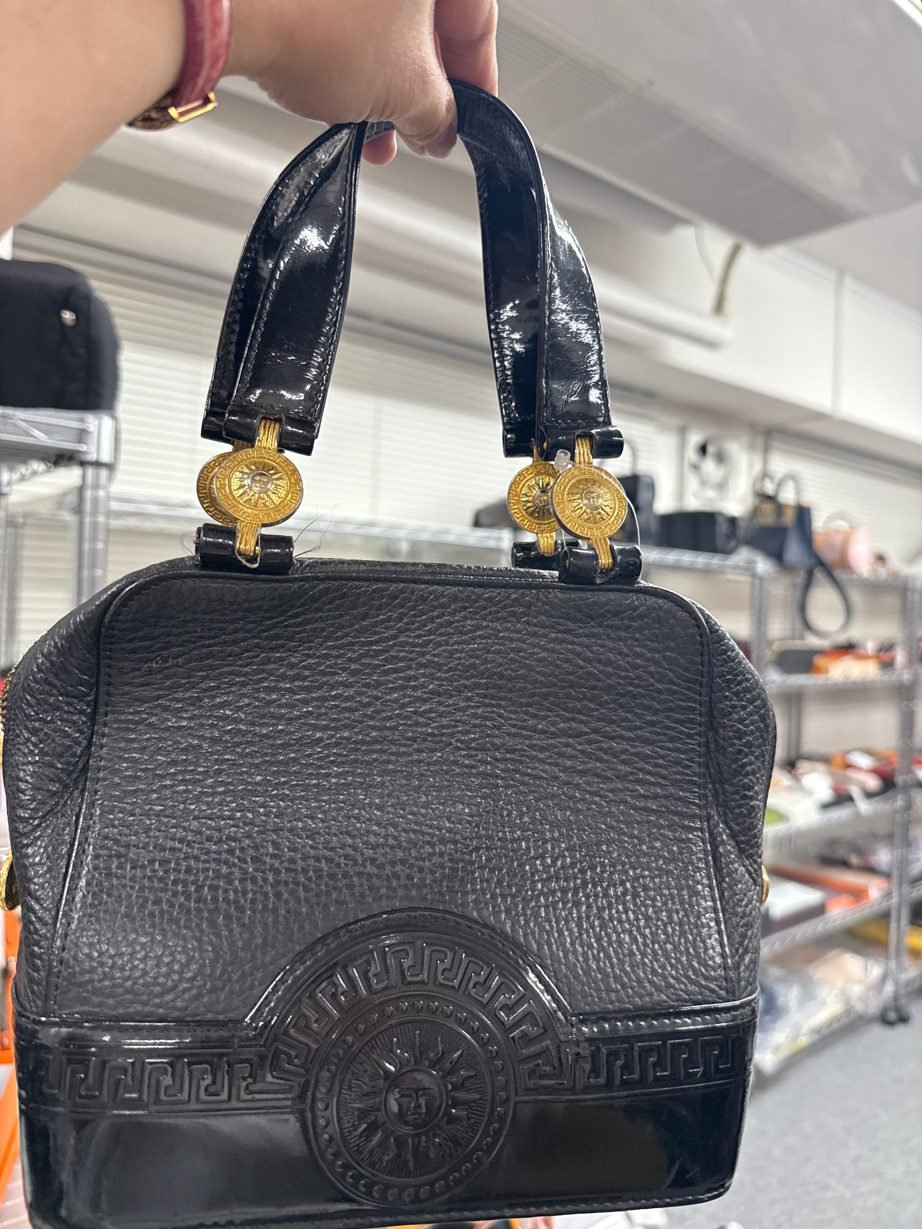 pierina.alessio_Versace•Jp