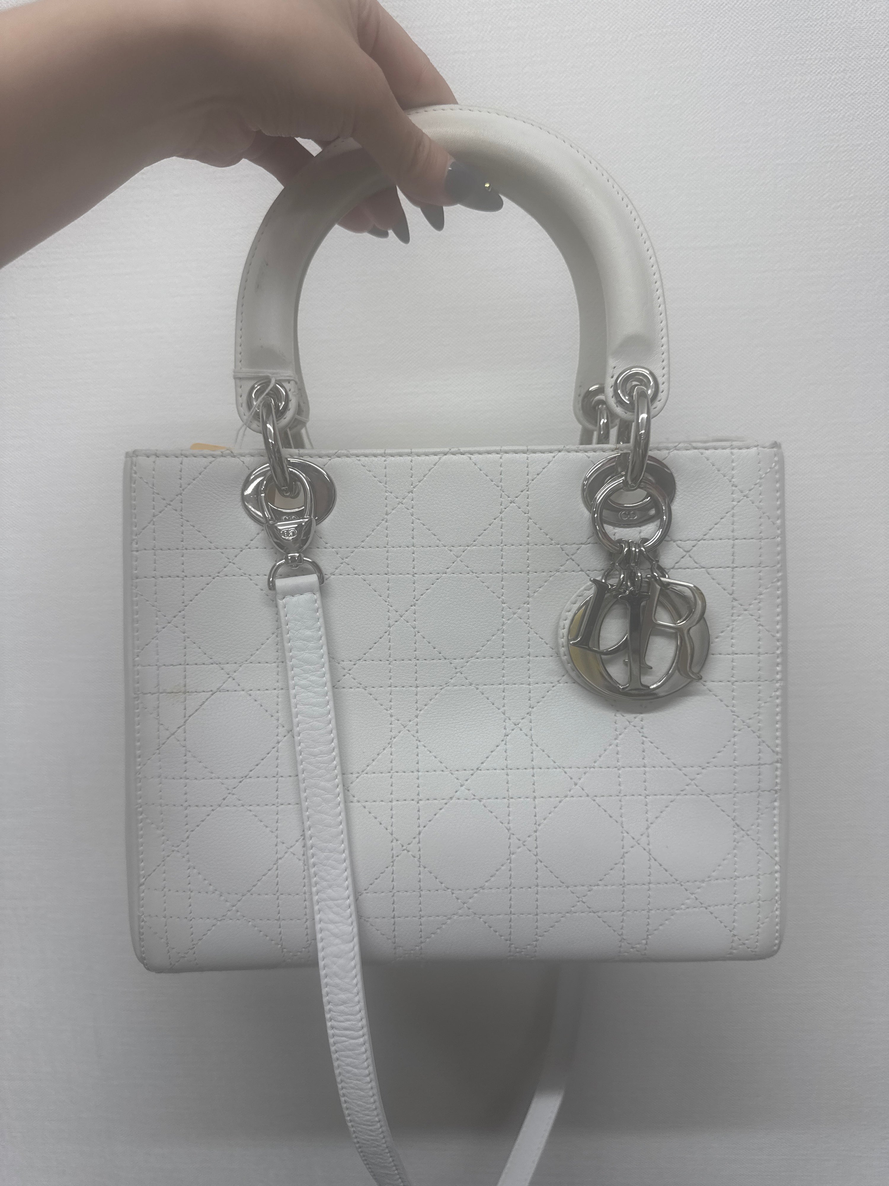 katecouston WHITE LADY DIOR JP