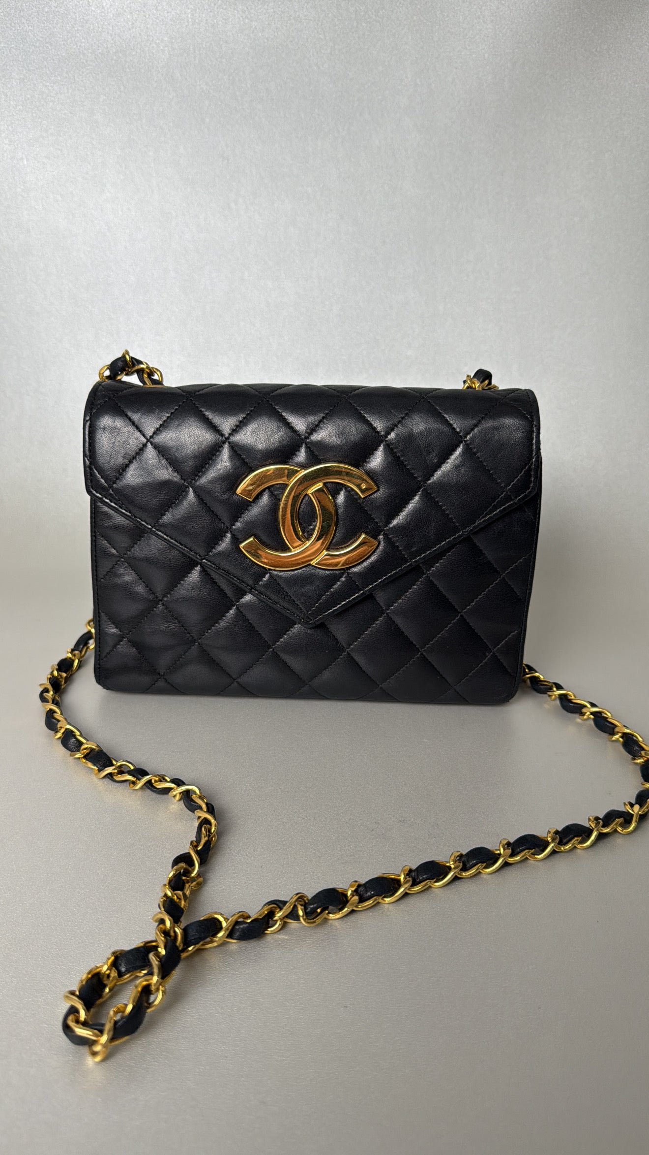 miss_meredith_louise_Chanel_JP