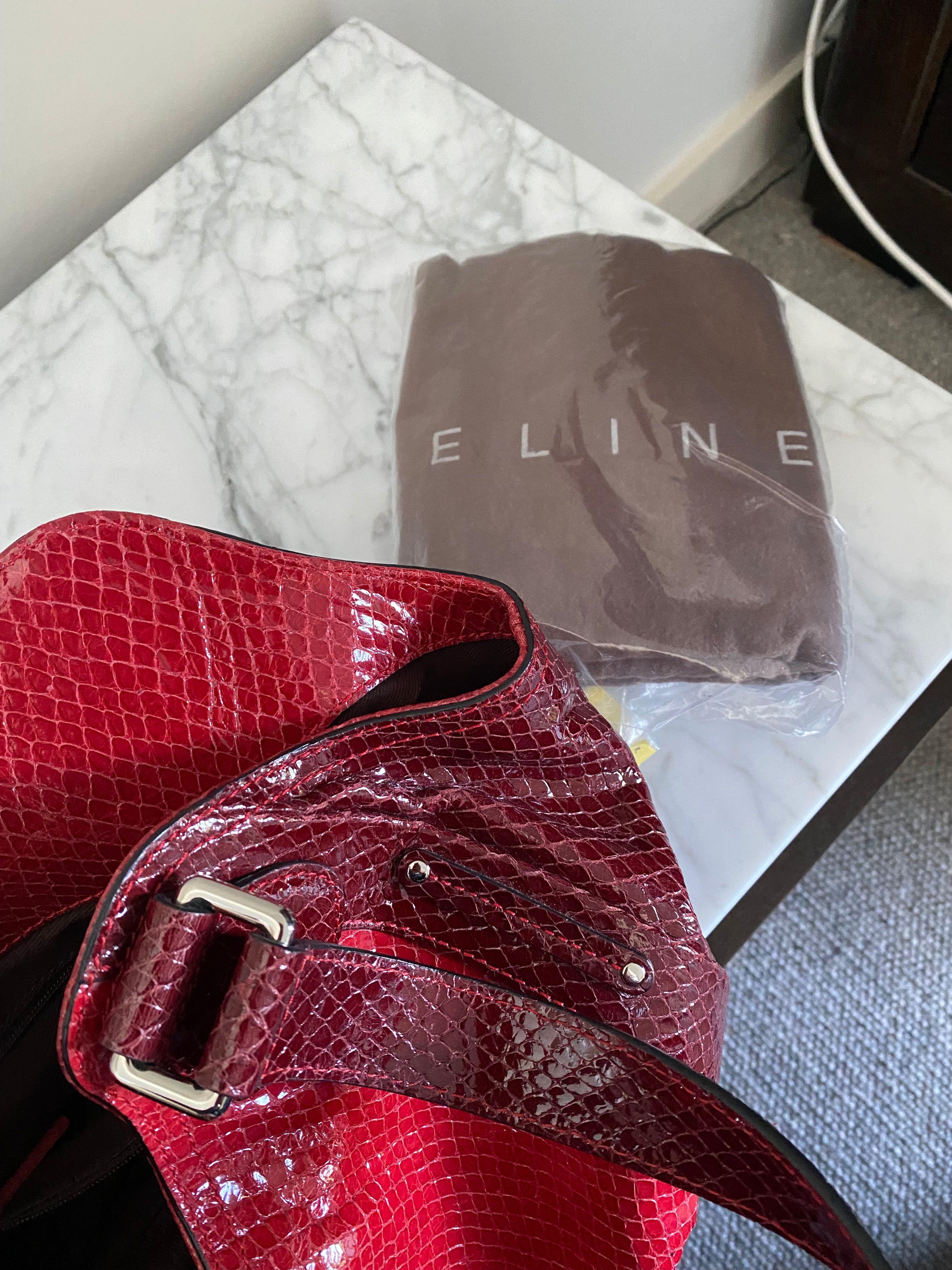 Celine - CONS