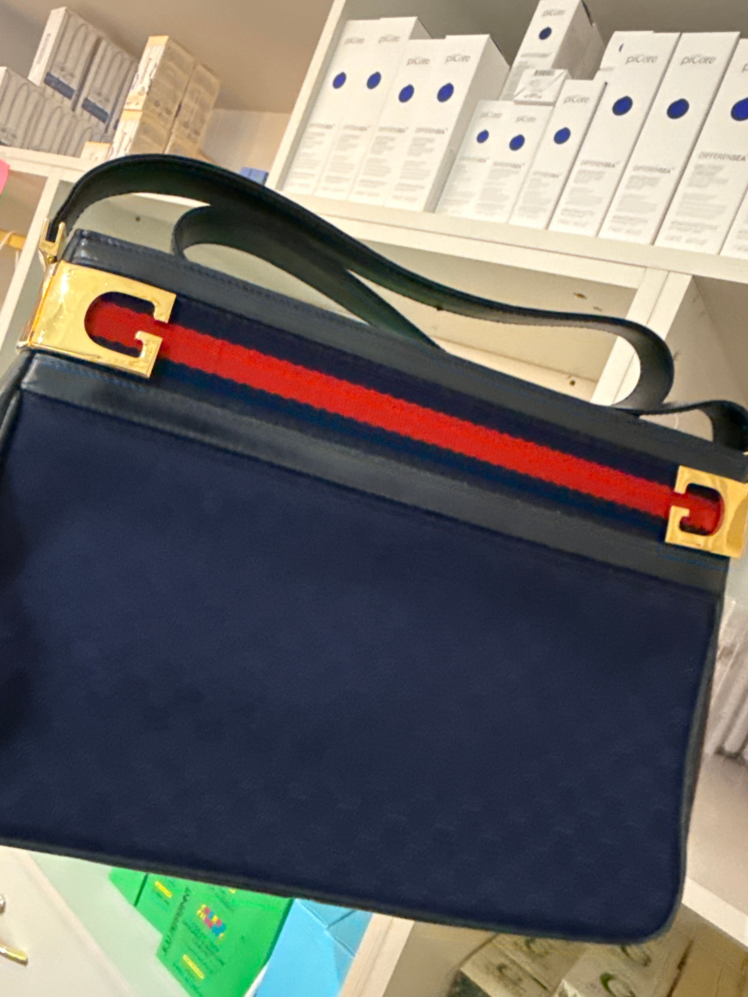 Gucci Navy shoulder bag