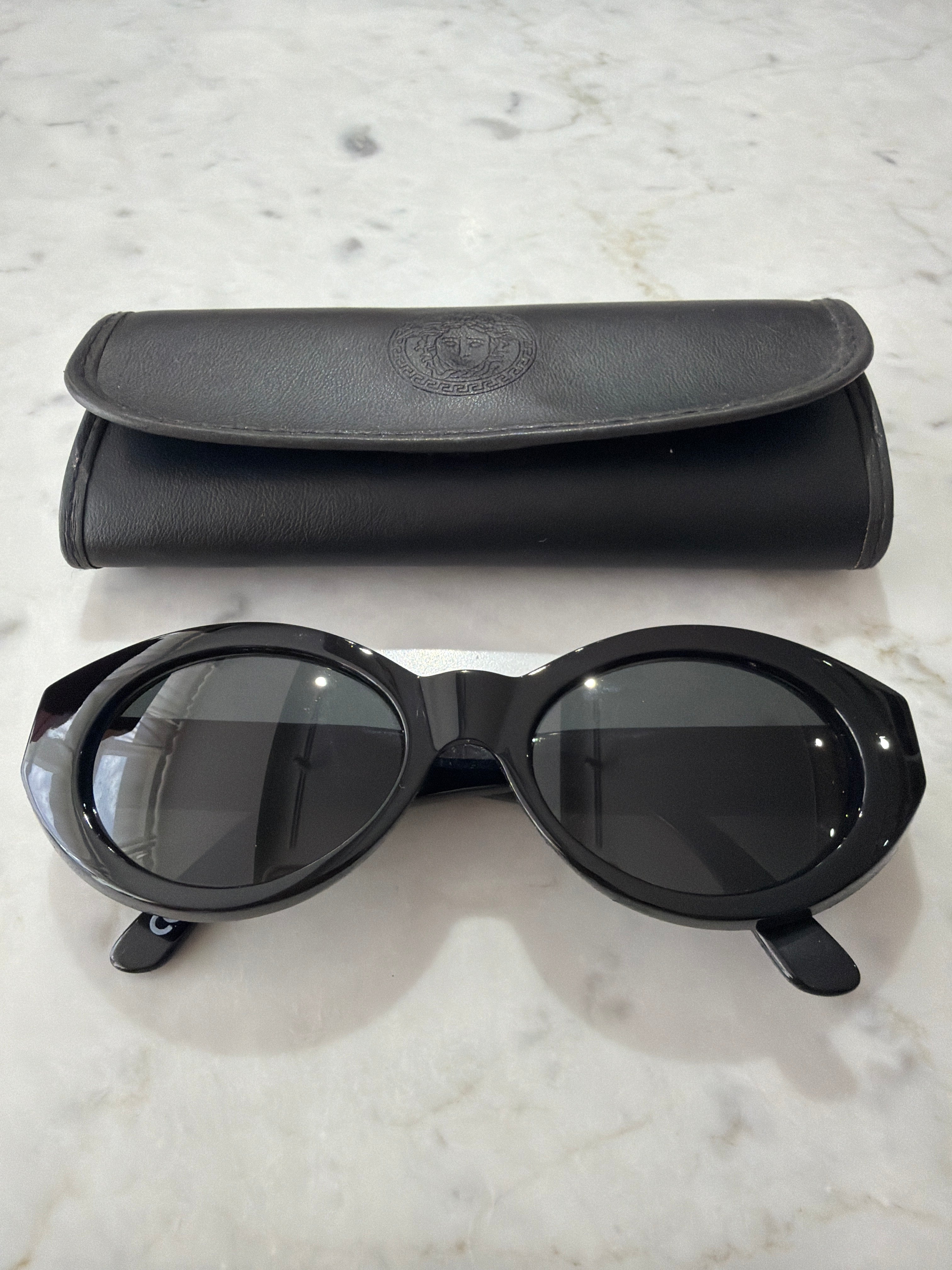 Versace | Black Sunglasses (Good Condition)