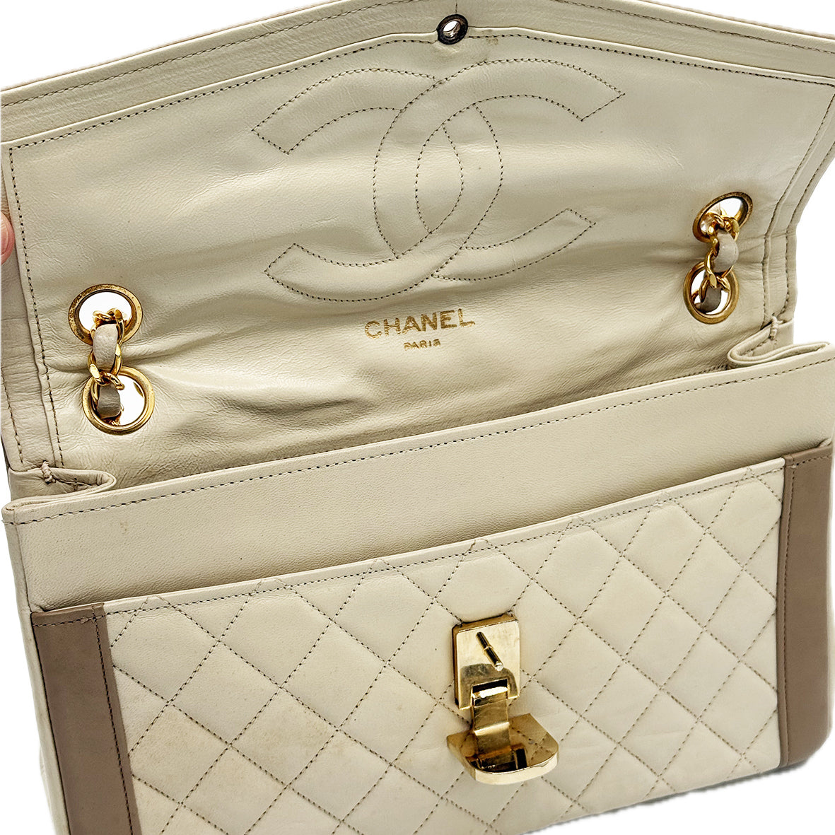 CHANEL | Matelasse Chain Hand Bag Lambskin | Gold Hardware