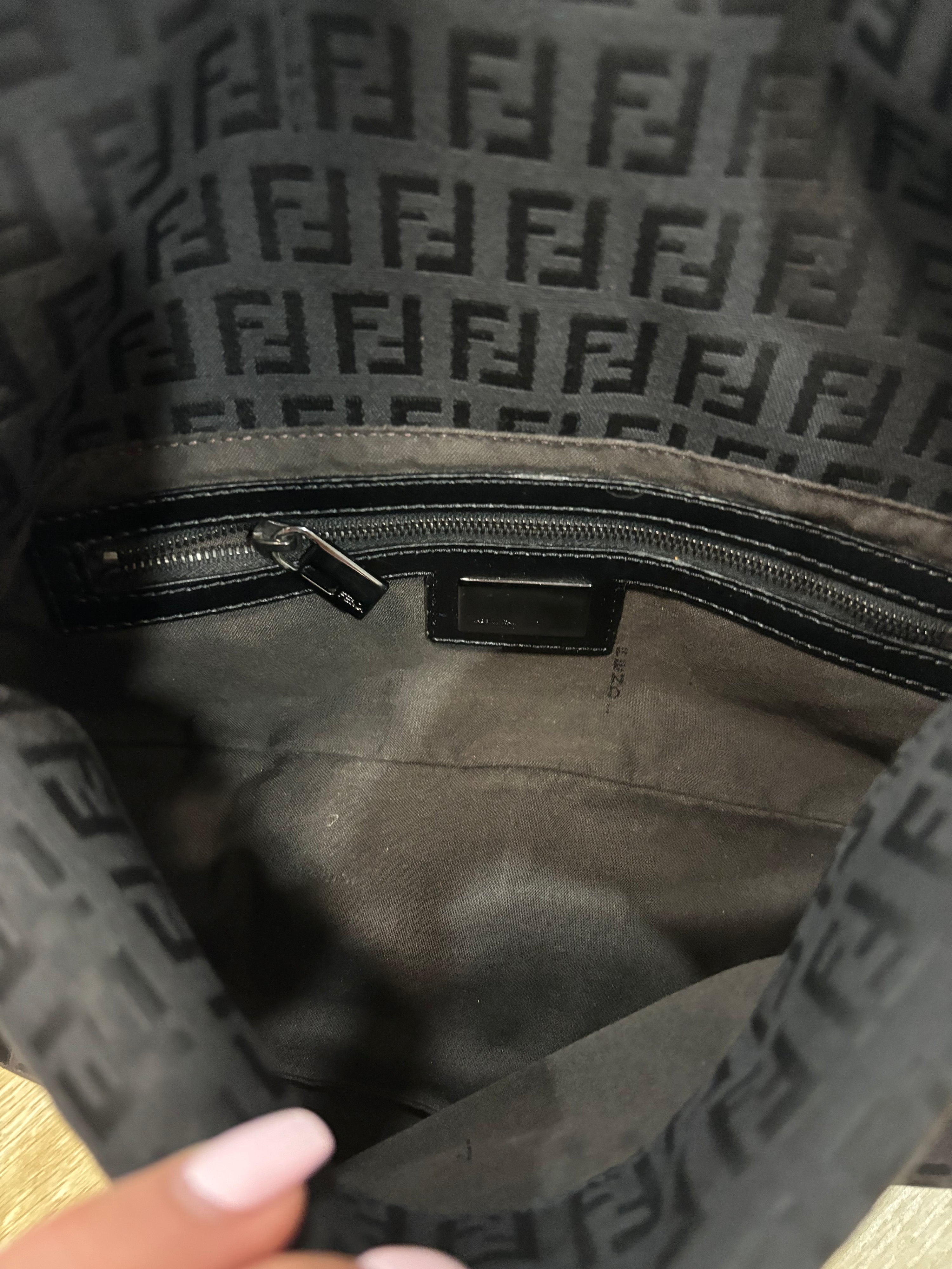 Fendi - CONS