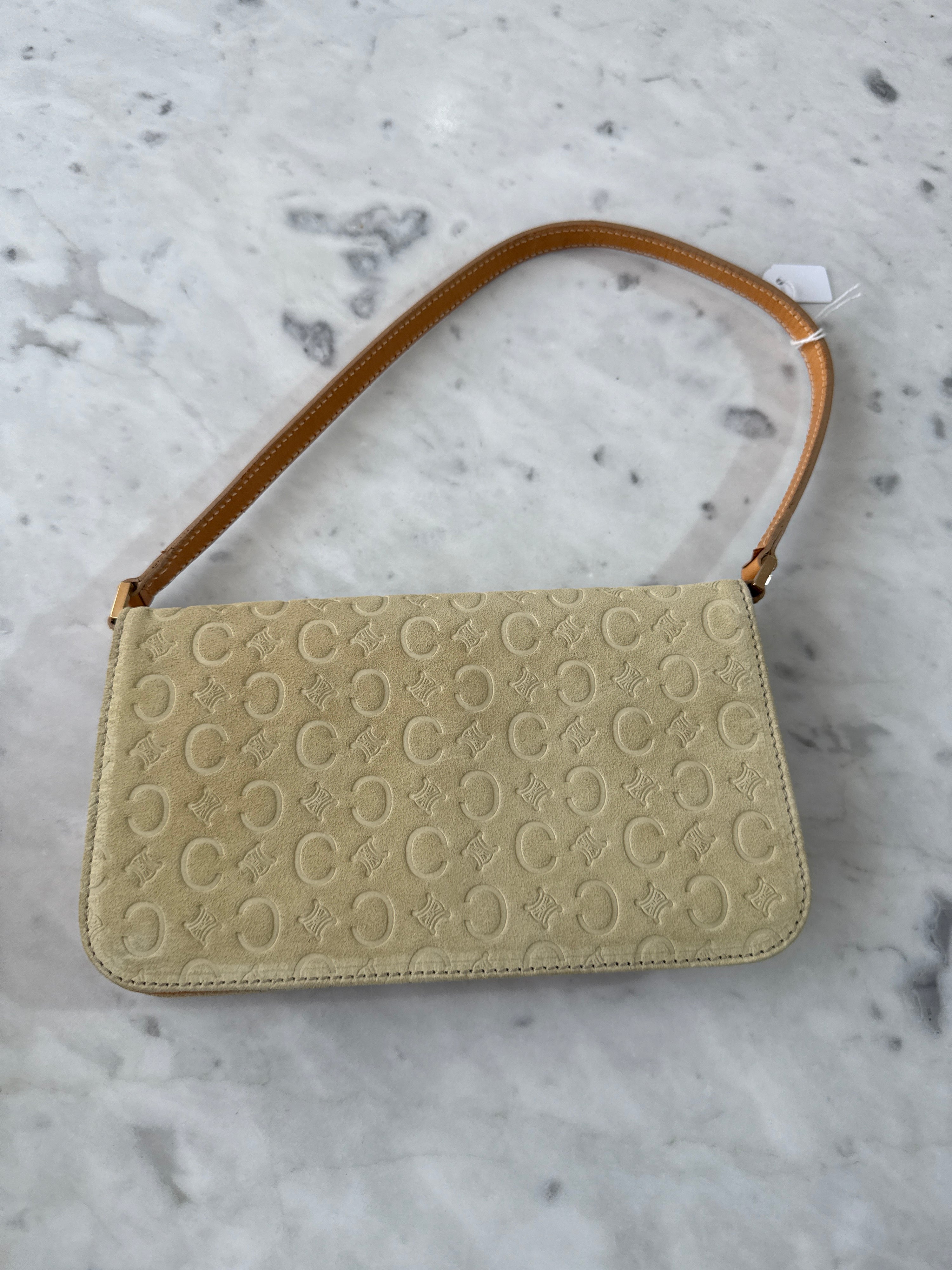 Celine - HV