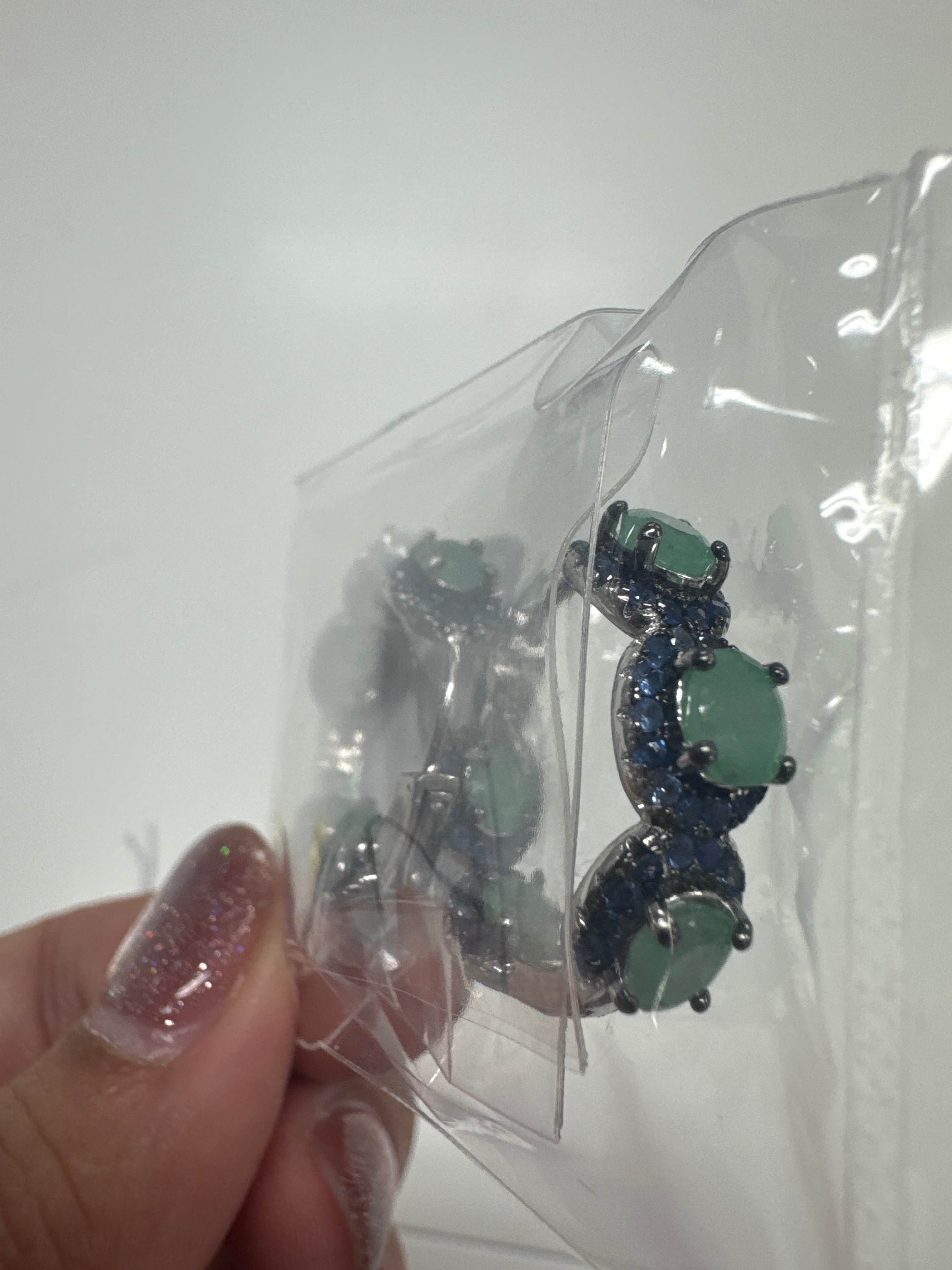 Alimello_emerald sapphire hoops_JP