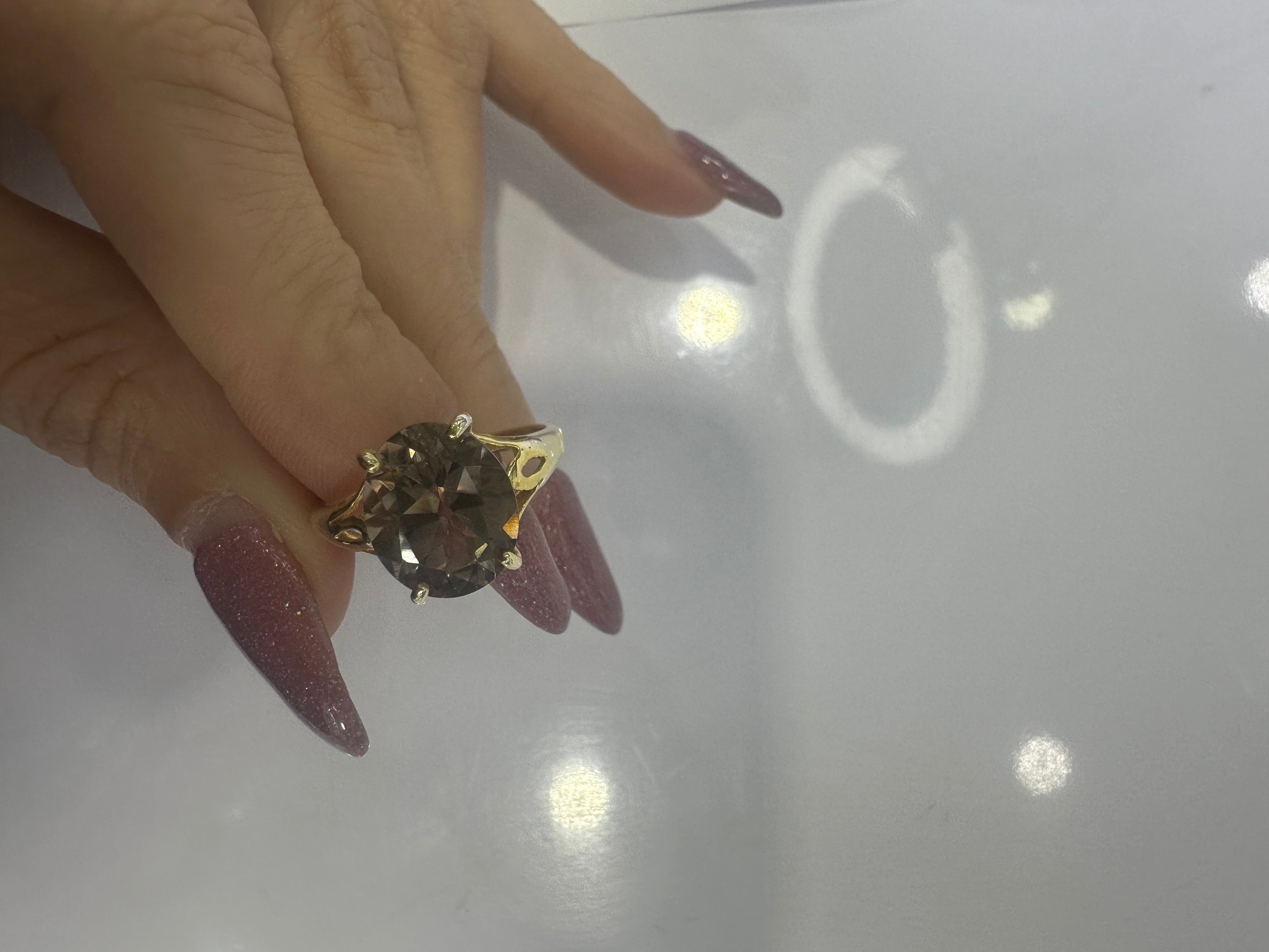 Nessy_vl Smokey quartz ring
