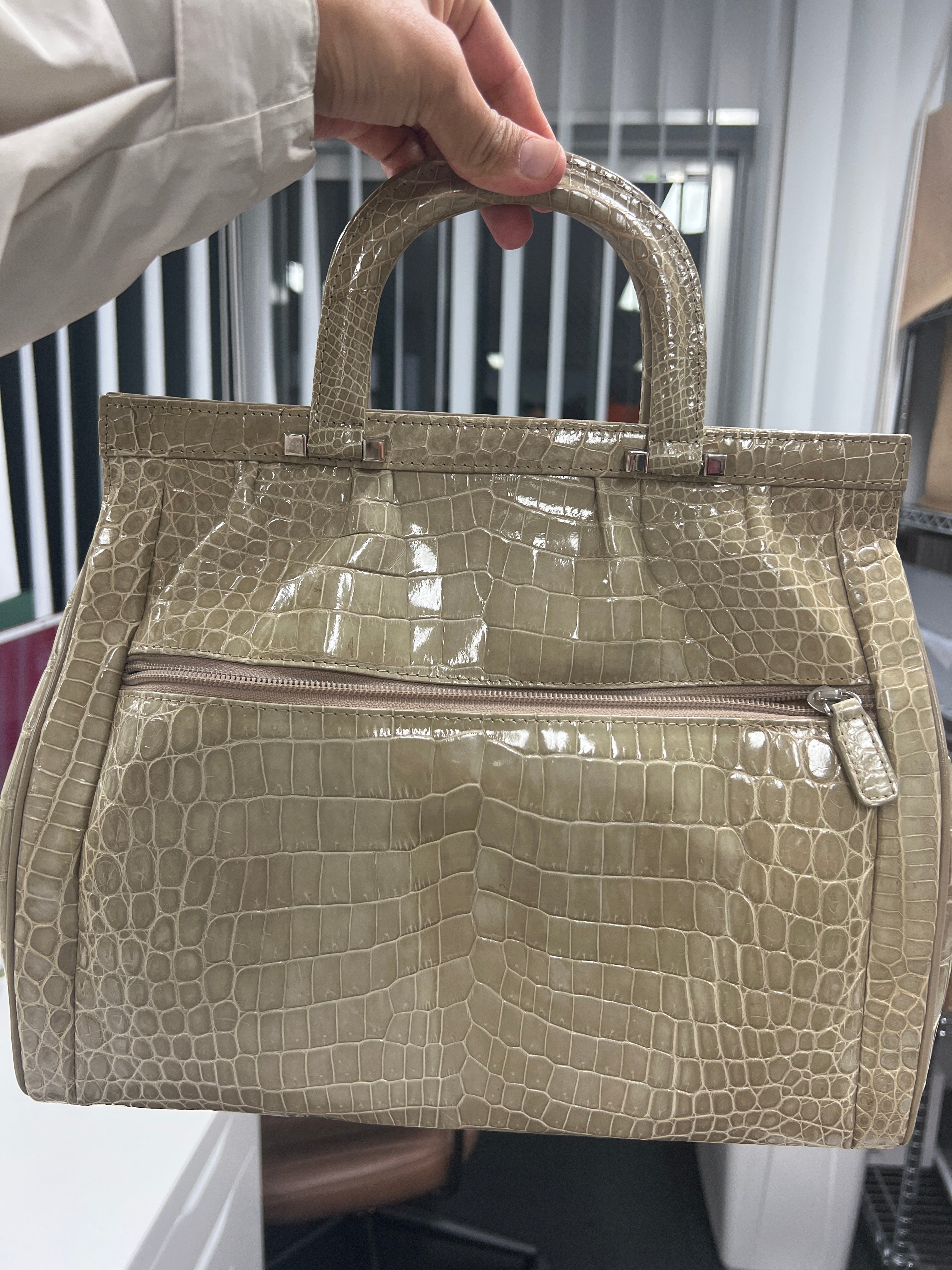 Rbecca235-JRA beige croc-Jp