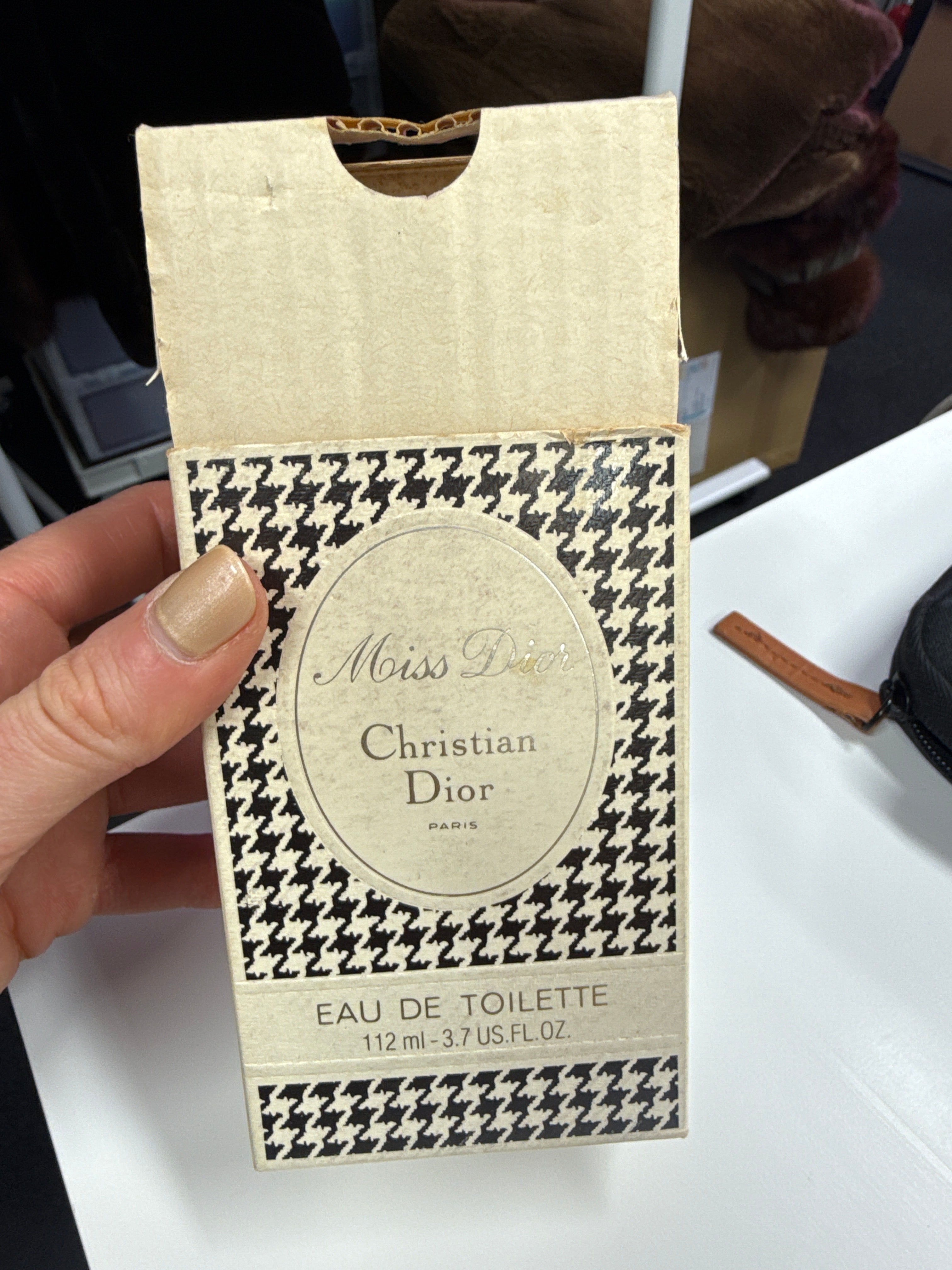 Dior - oodles.of.noodles.jp