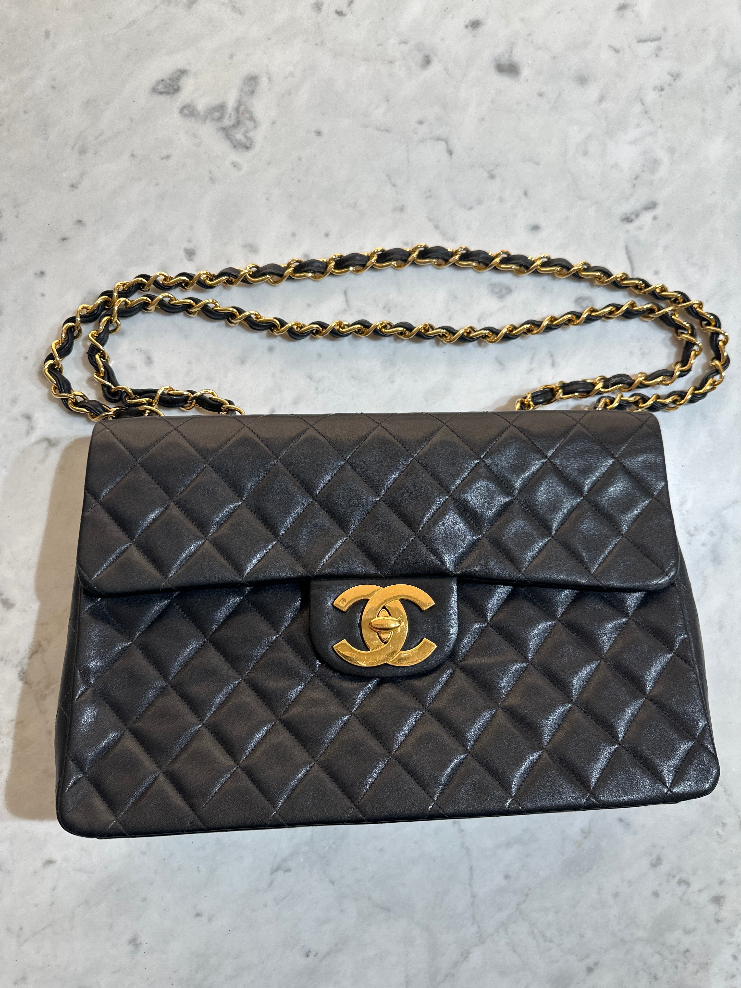 Chanel med- YU1103