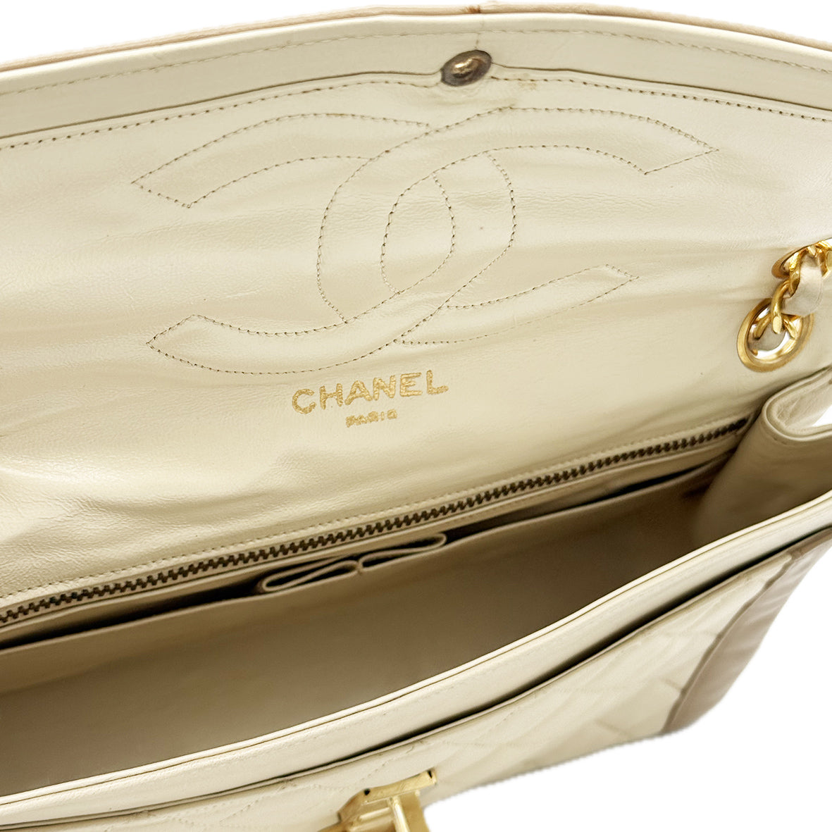 CHANEL | Matelasse Chain Hand Bag Lambskin | Gold Hardware