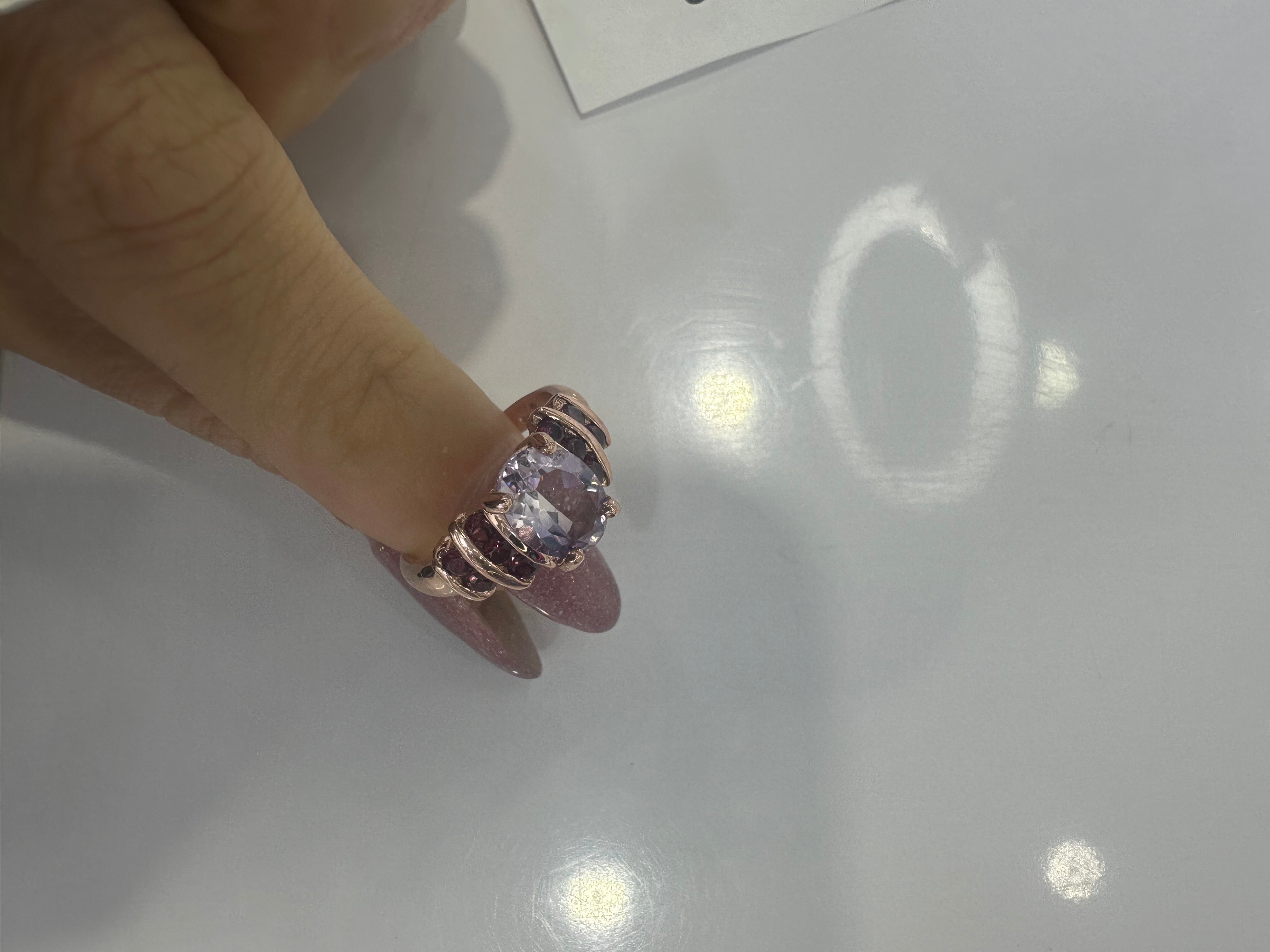 Jccjudy rose gold ring size 5.5