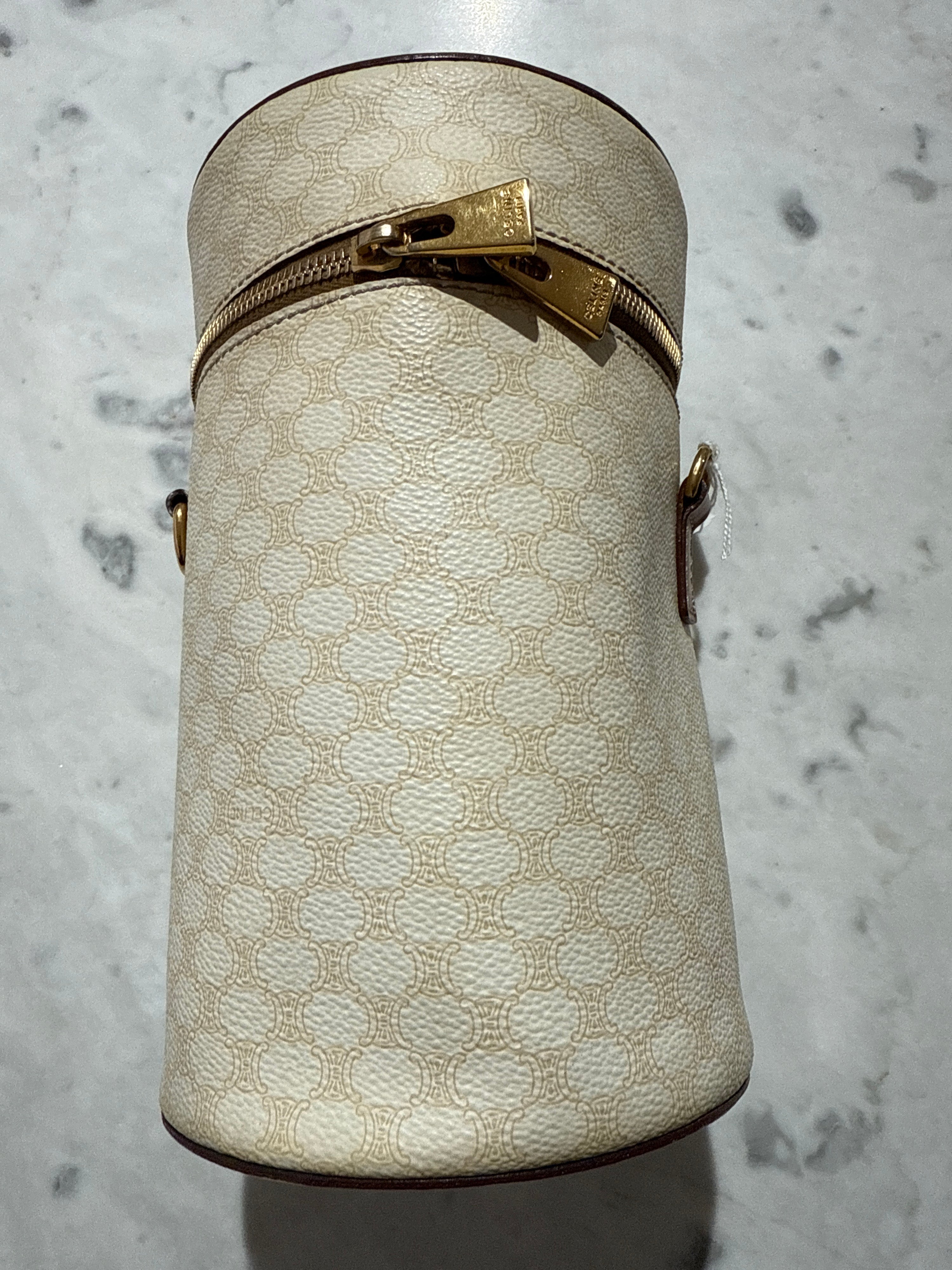 Celine - HV