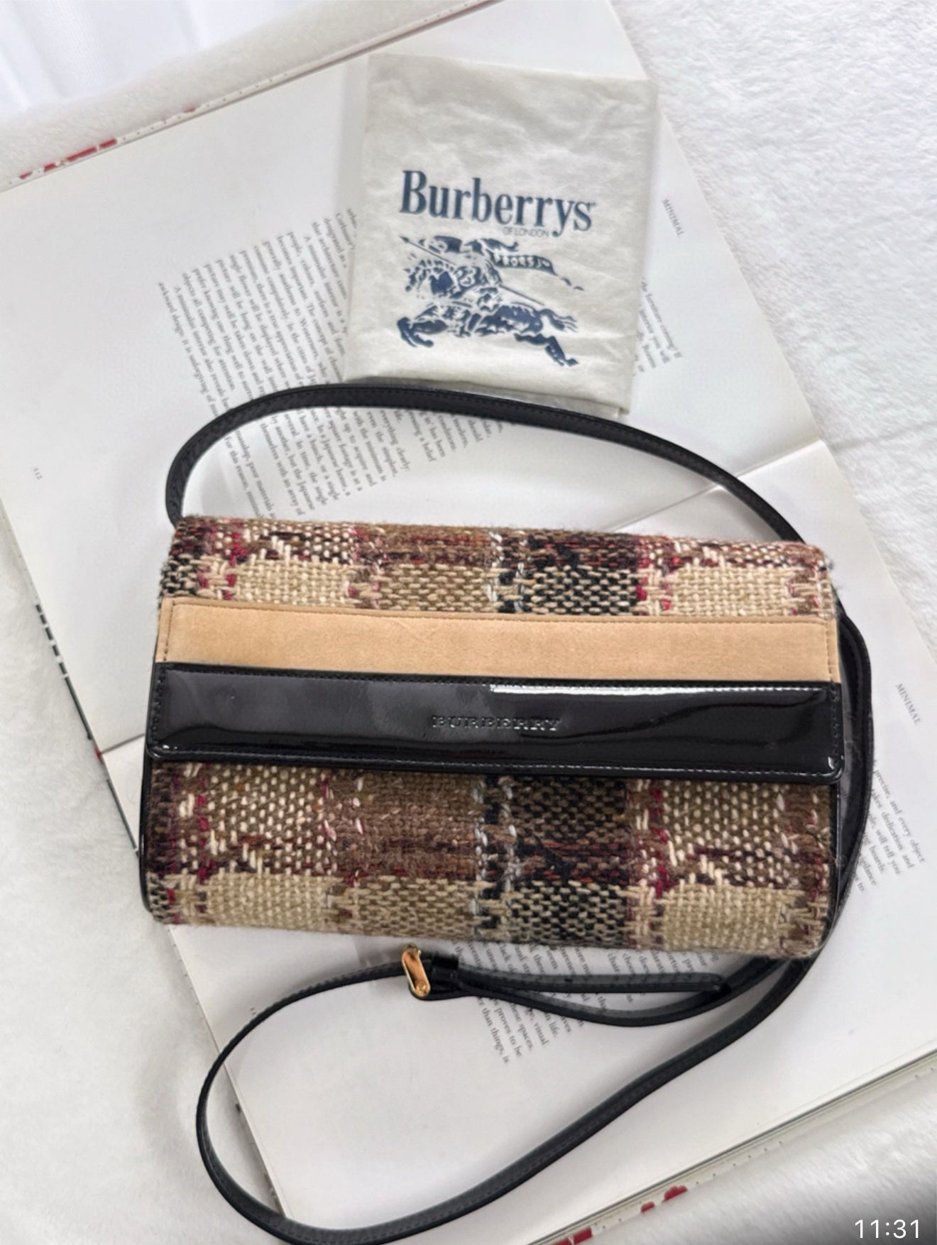 rbecca235_burberry_JP