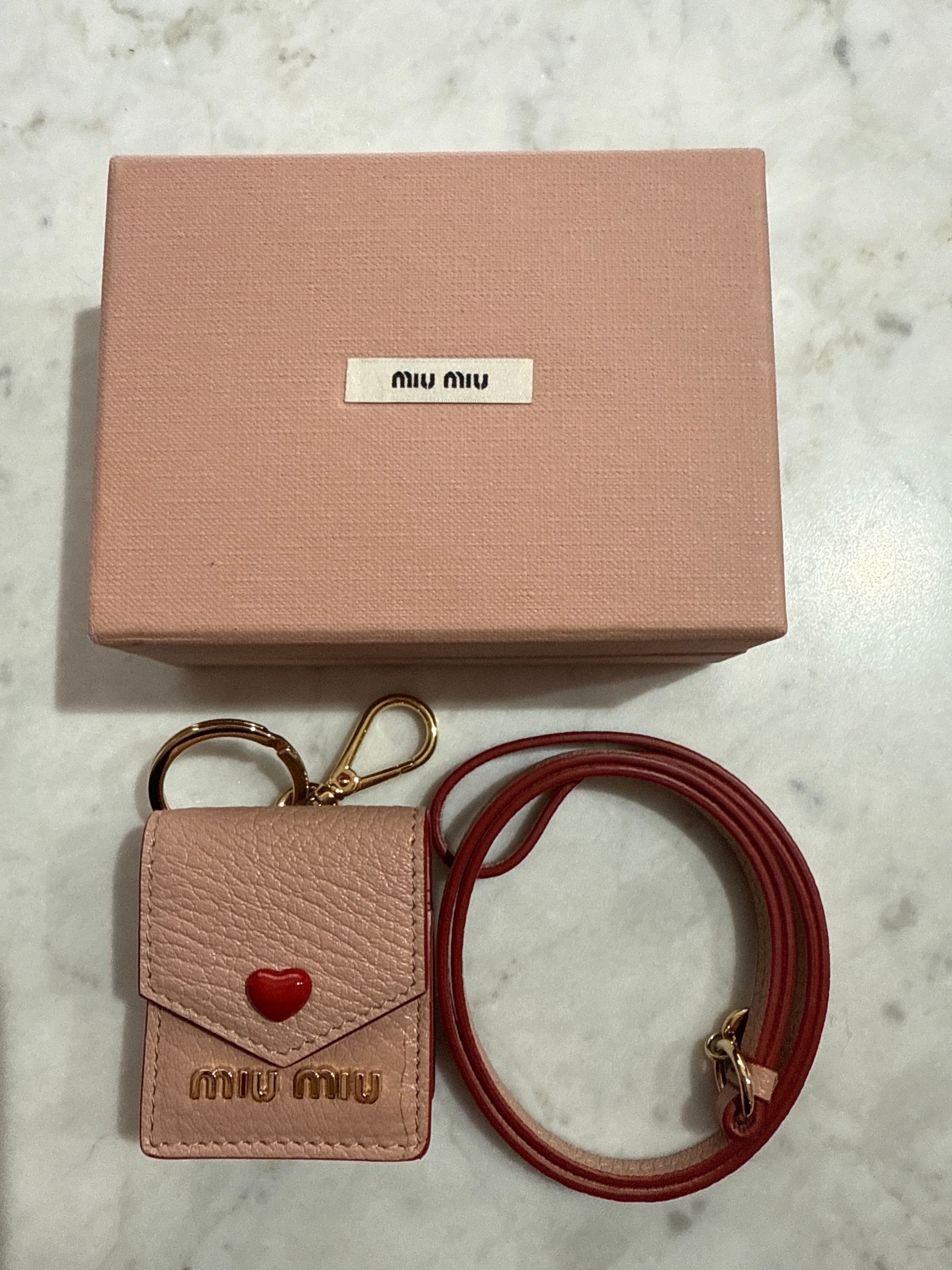 Miu Miu - HV