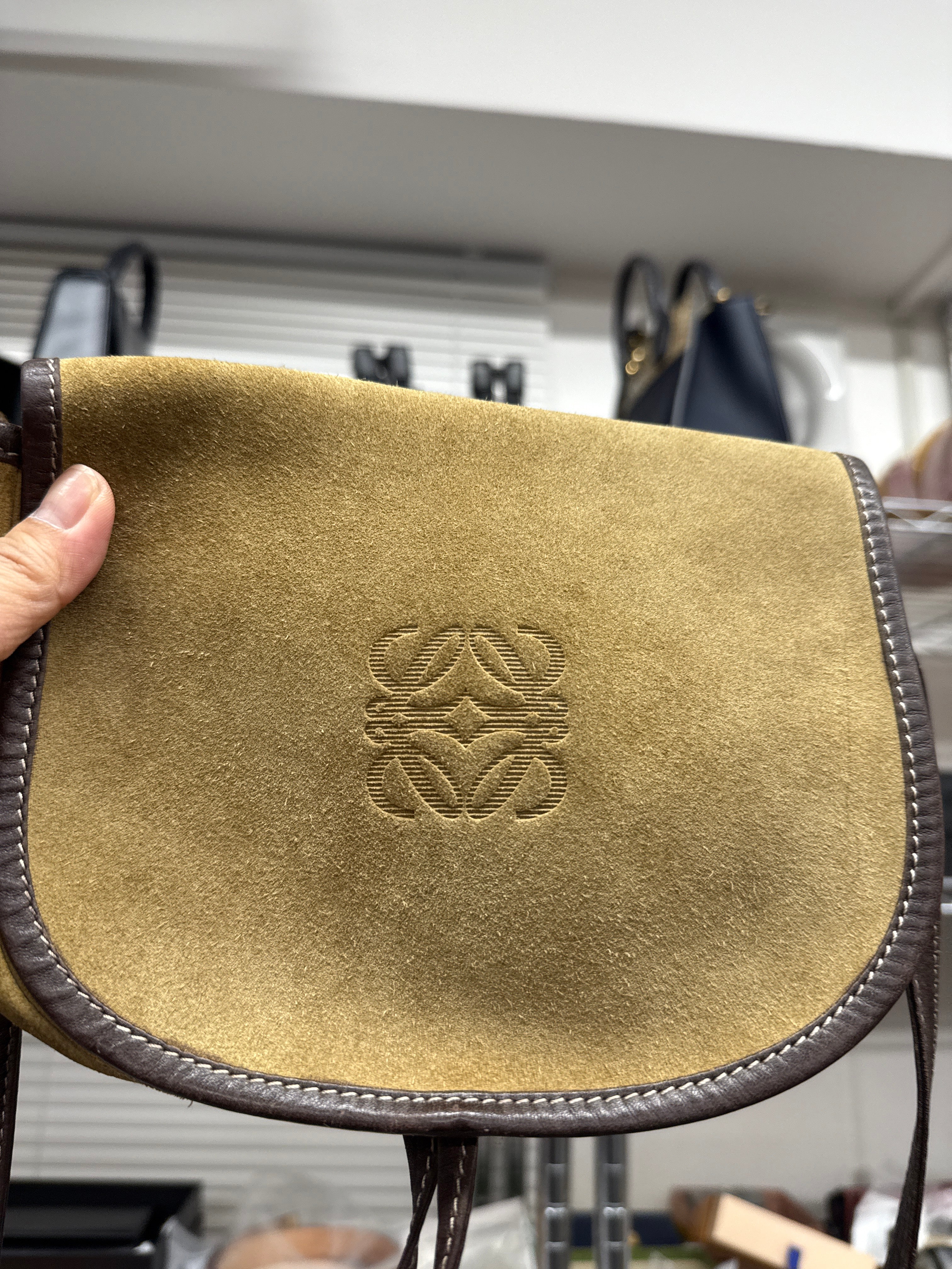 Emilyisnientetutti_LOEWE•Jp