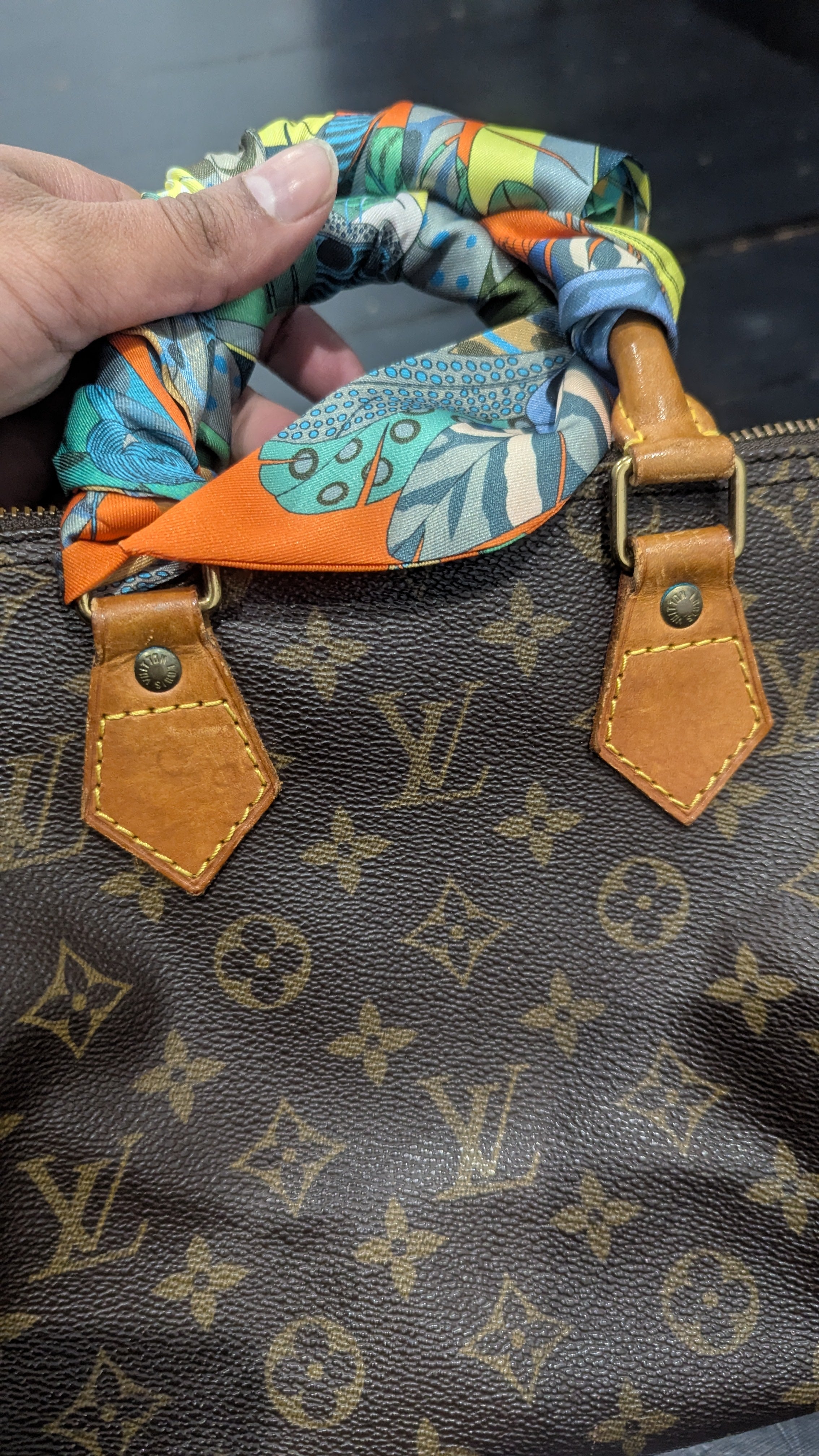 LV - CONS