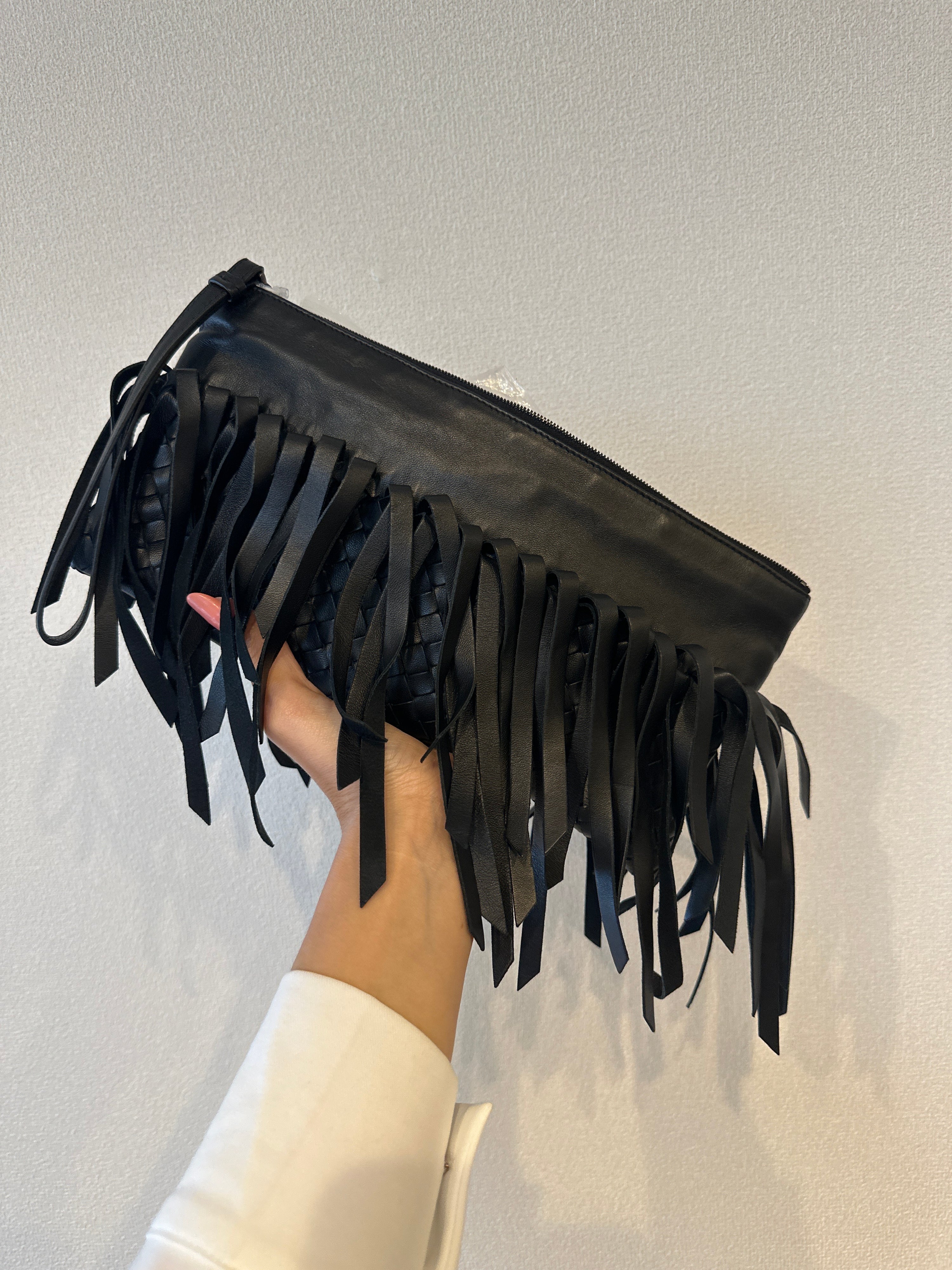 BV fringe clutch