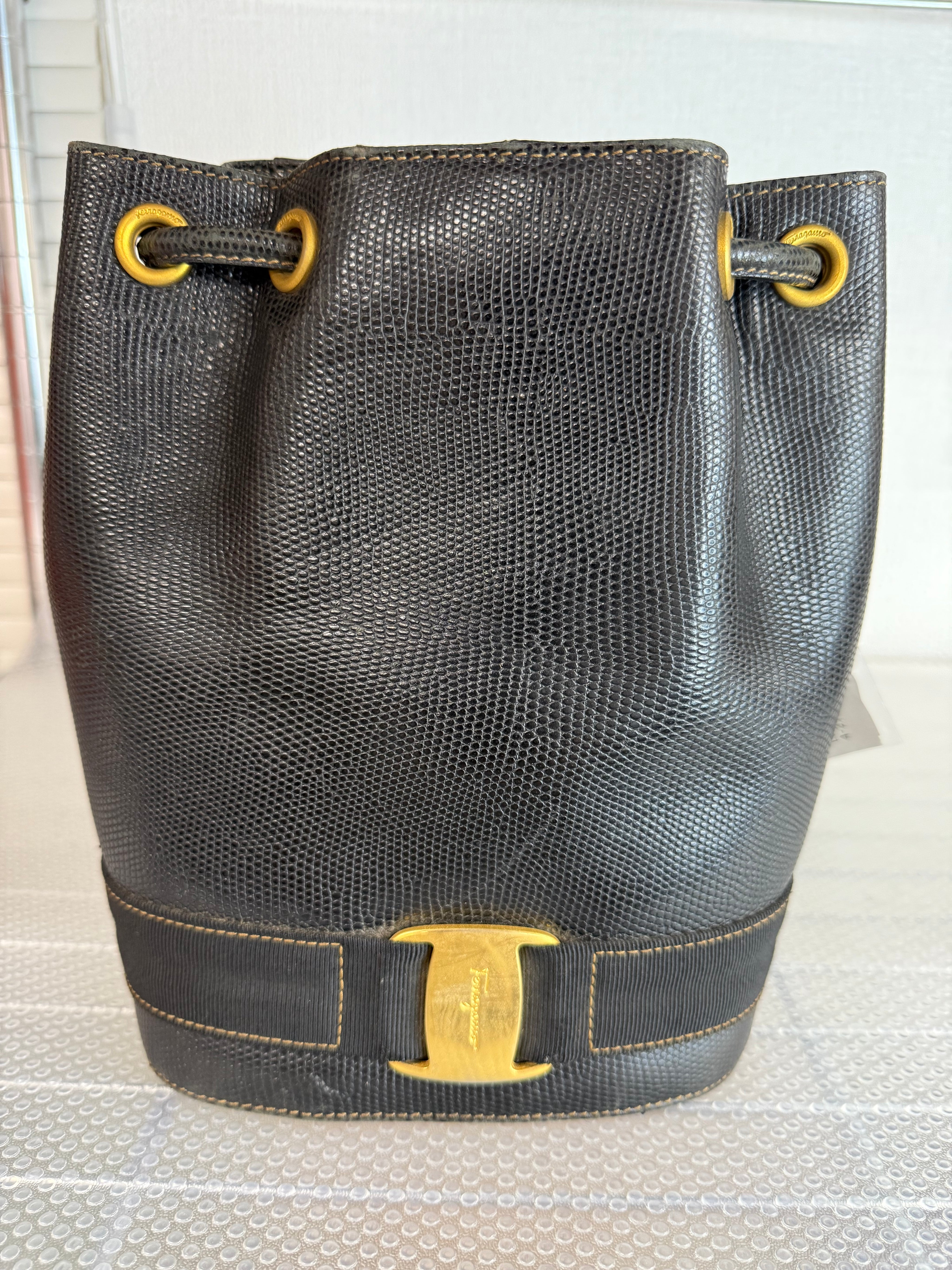 rbecca235_ferragamo_Jp