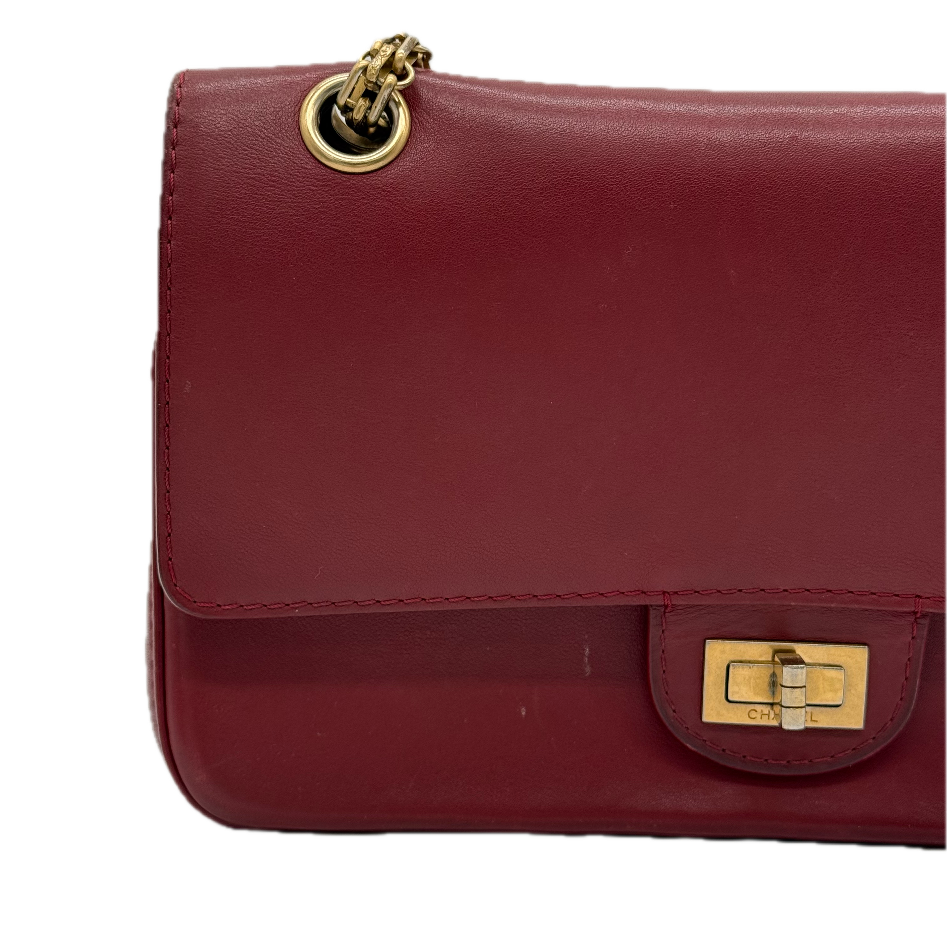 Chanel | 2.55 Reissue Shoulder Bag | Leather | Gold Hardware