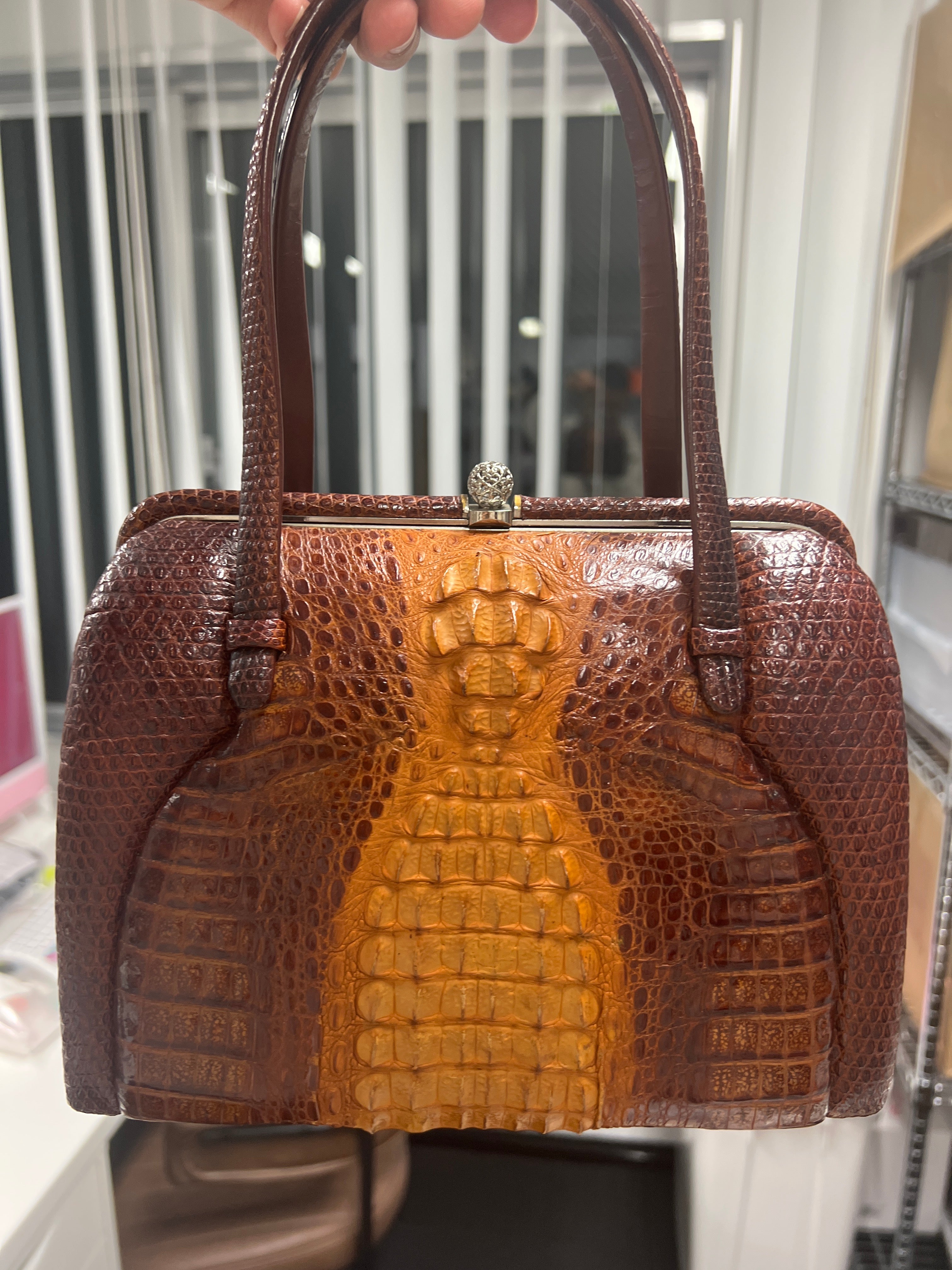 Mrsdutchessvintage-JRA croc-jp