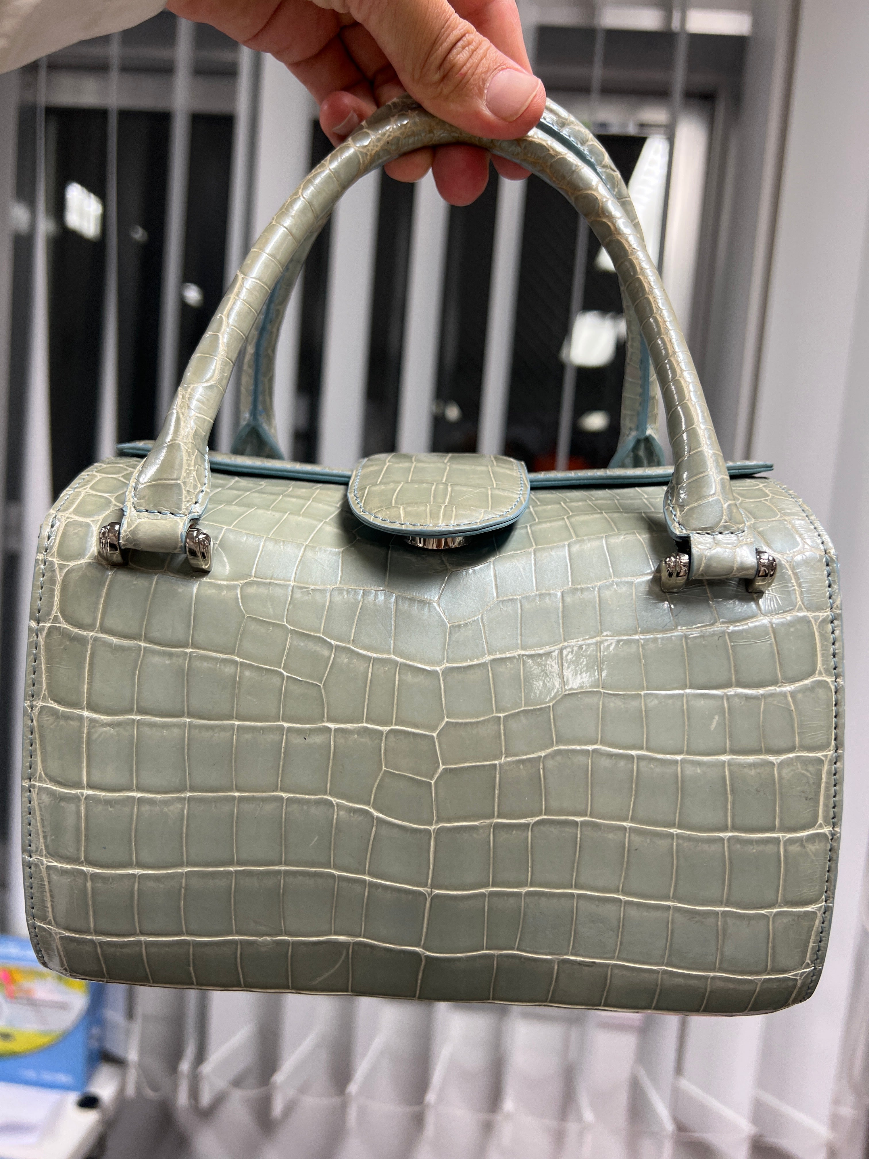 Nurhayani8552-blue croc-jp