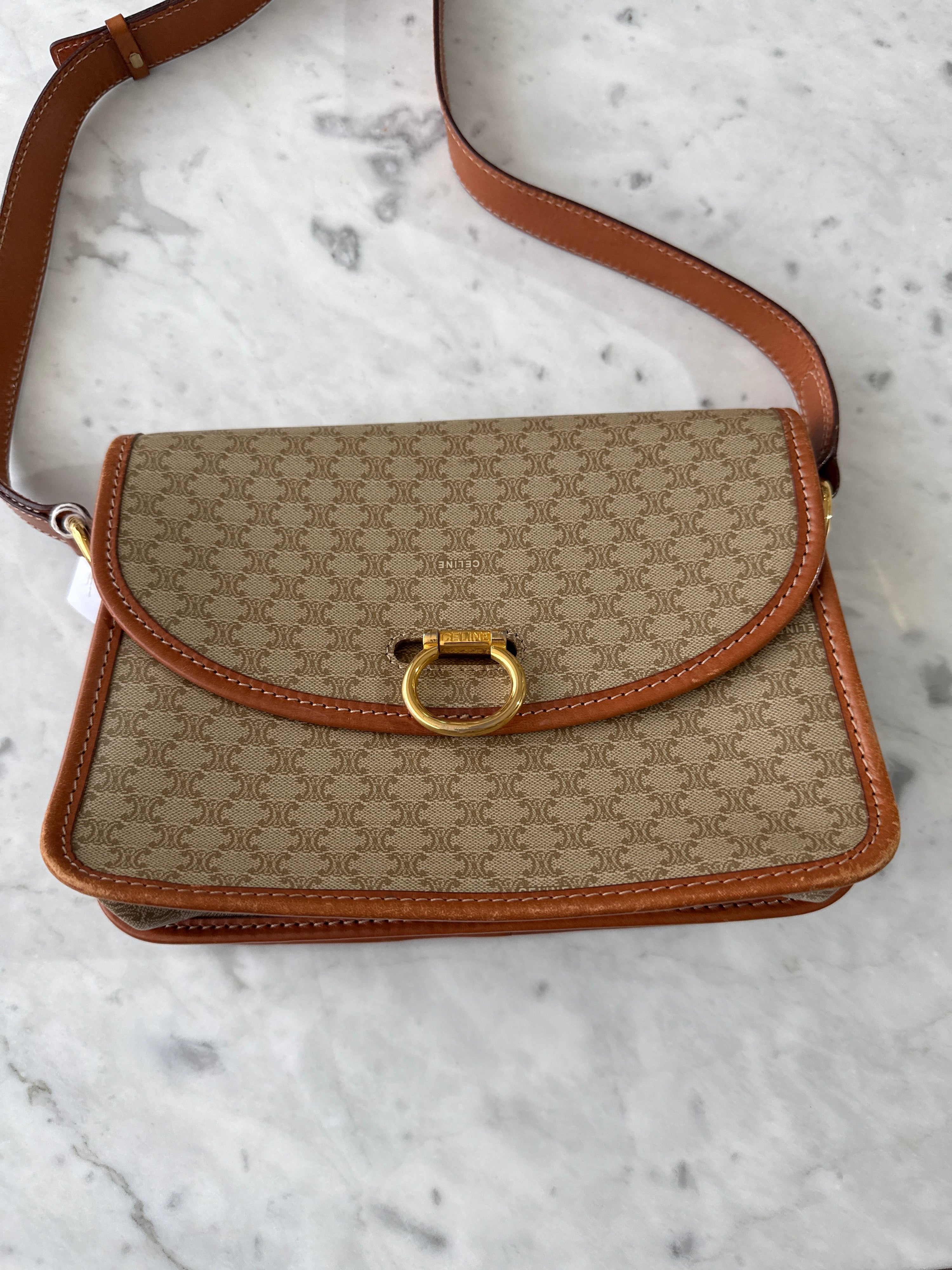 Celine - HV