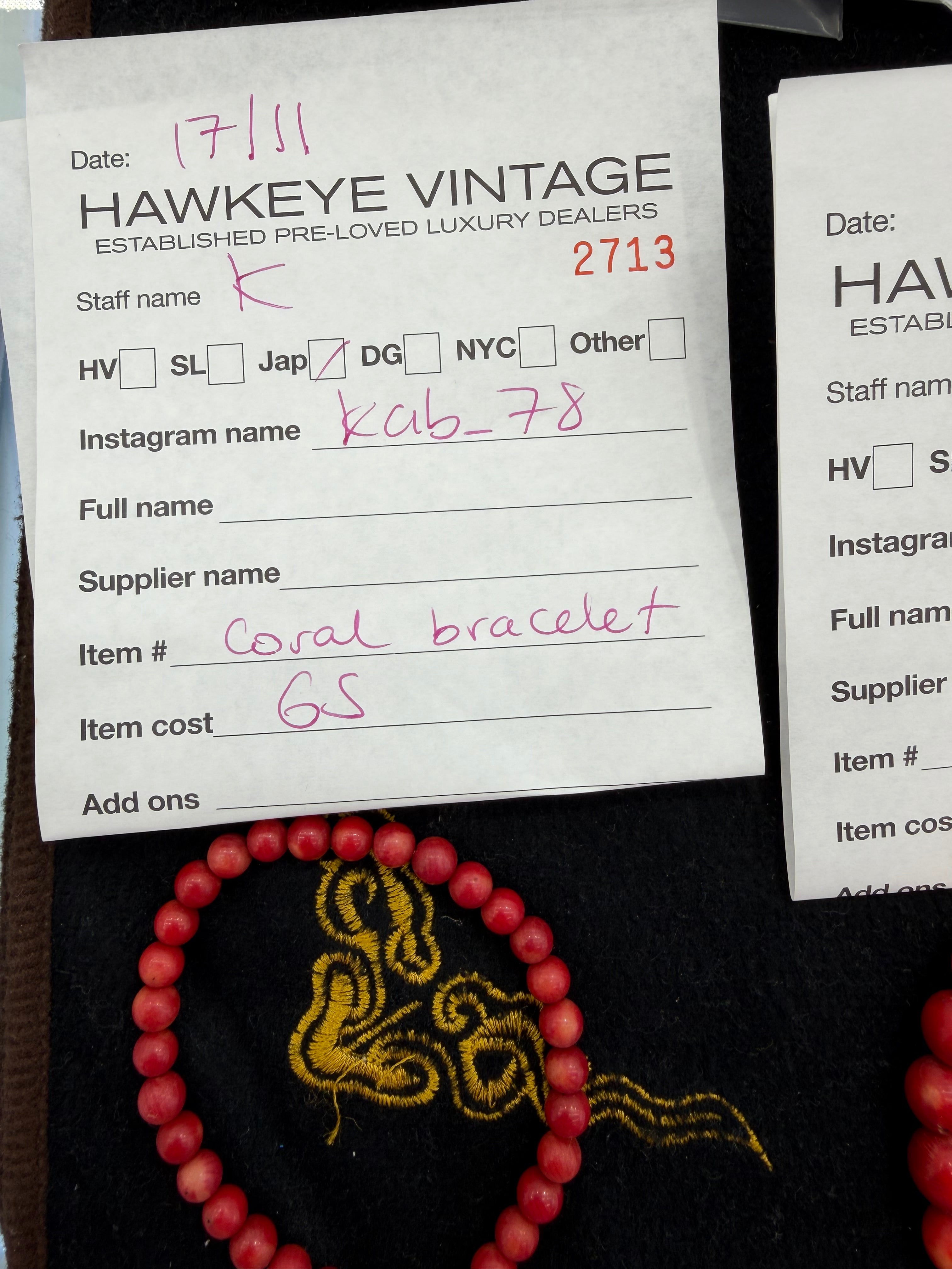 Kab_78 coral small bracelet