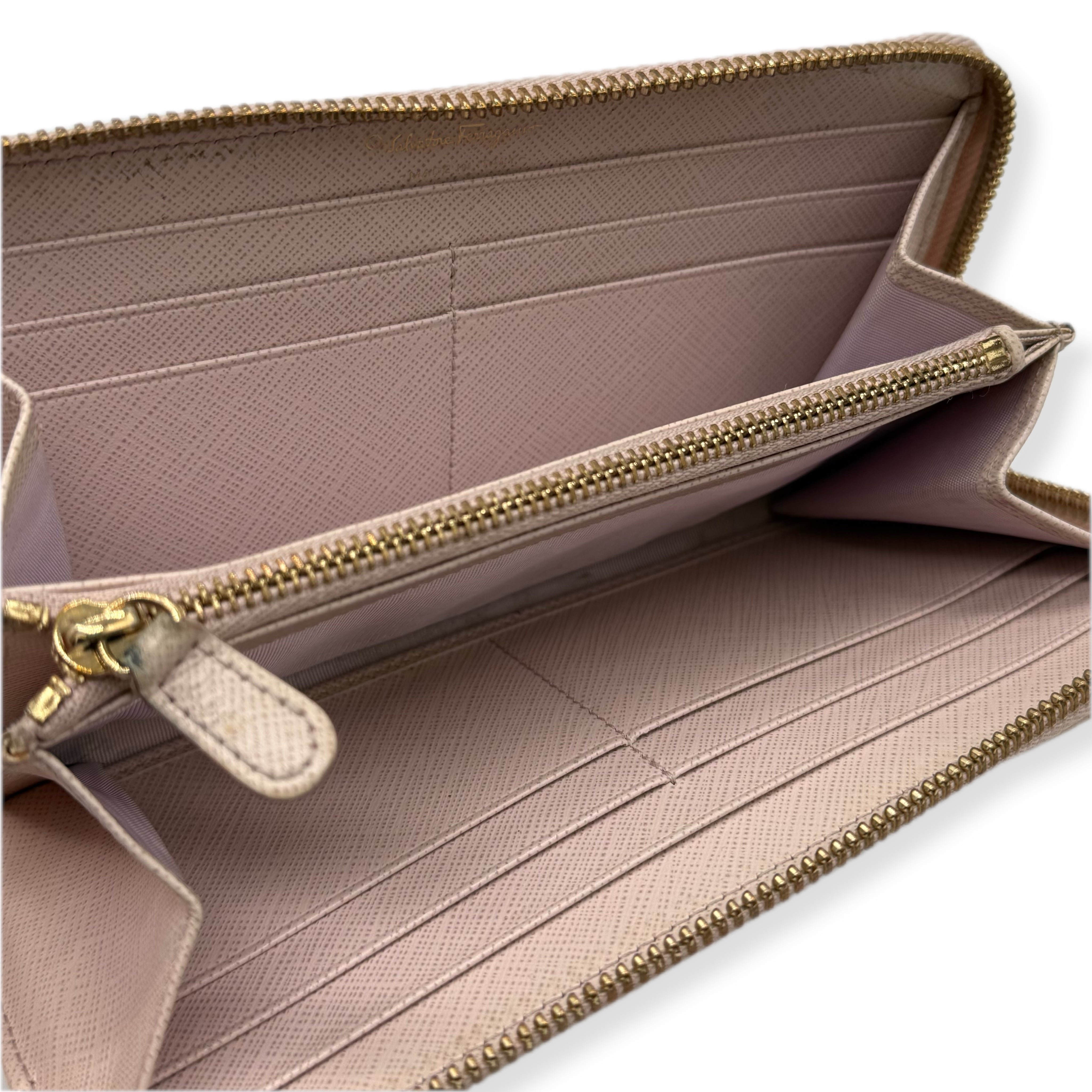 Salvatore Ferragamo | Gancini Zip Long Wallet | Leather | Gold Hardware