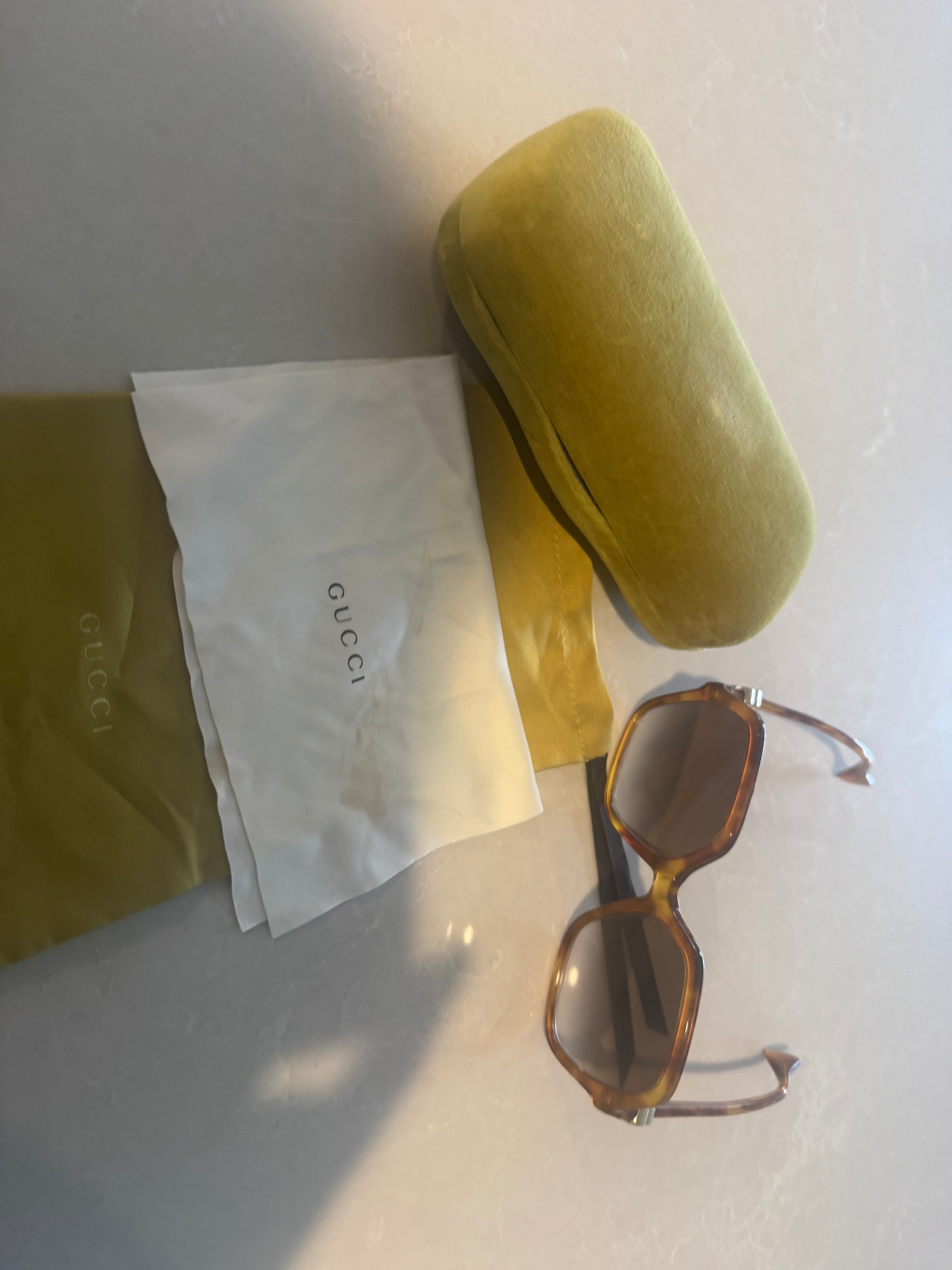 Gucci Sunnies