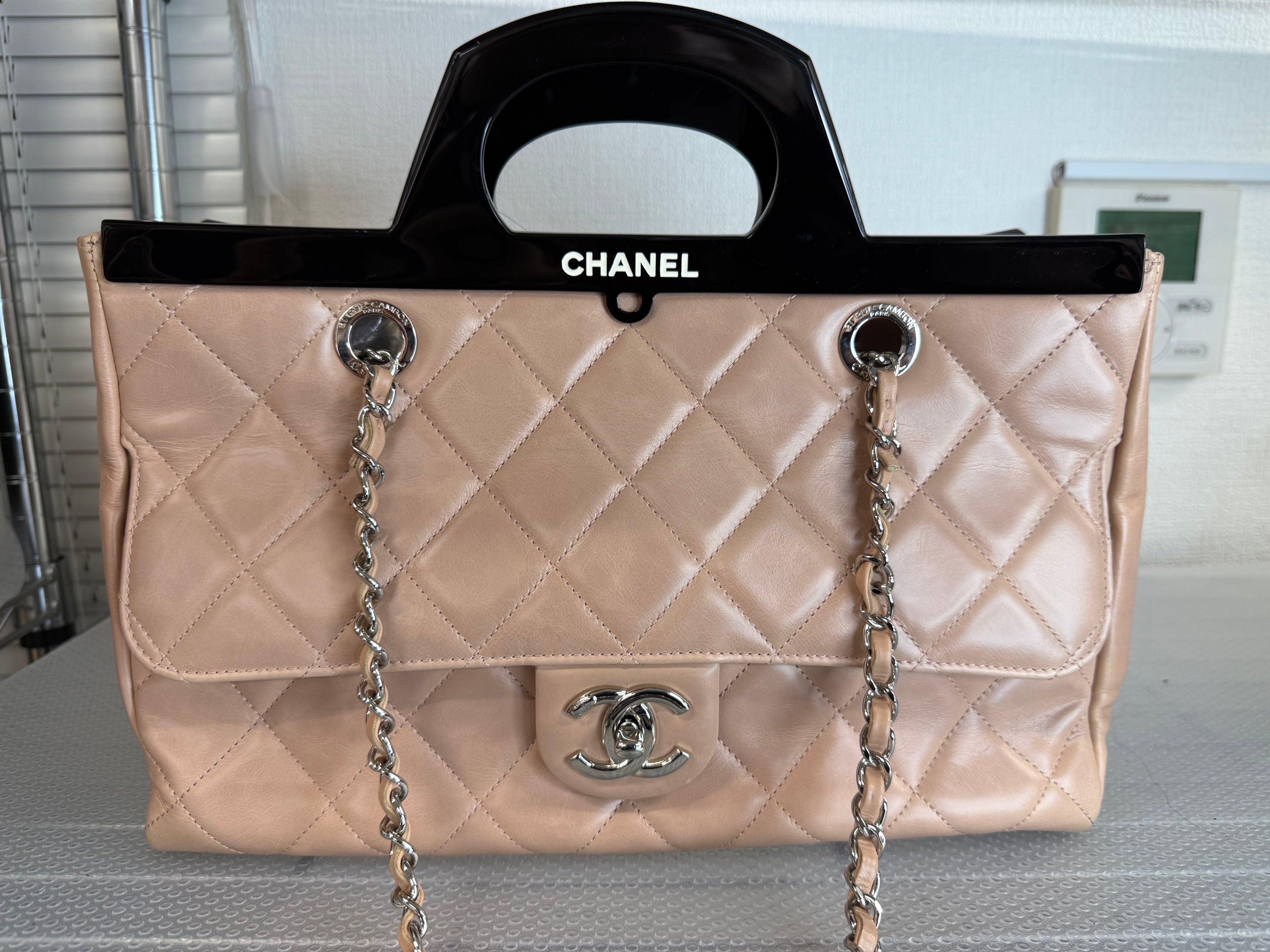 suzi_stanton_Chanel_JP