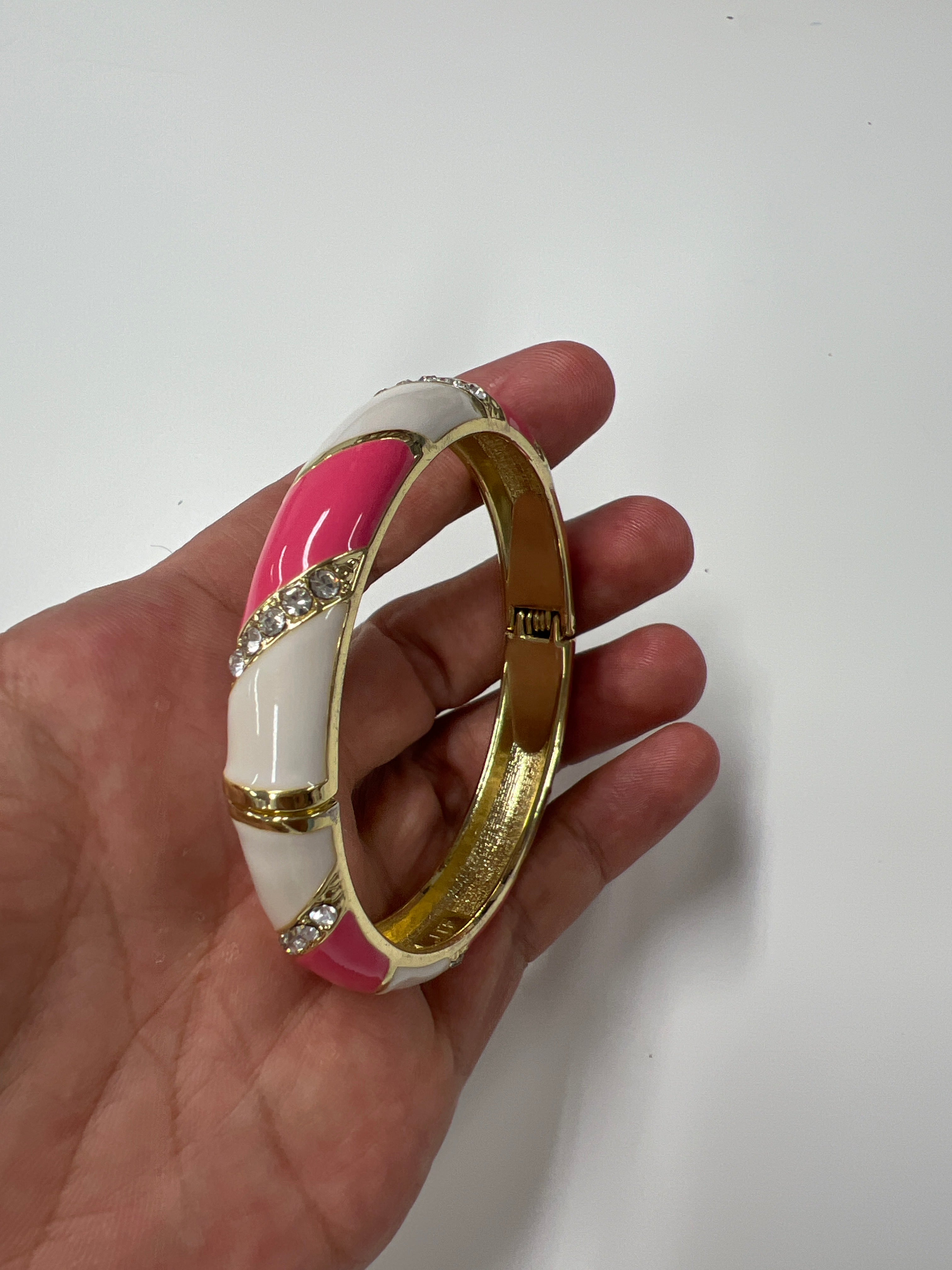 Melaniejleclerc-pink bracelet-jp